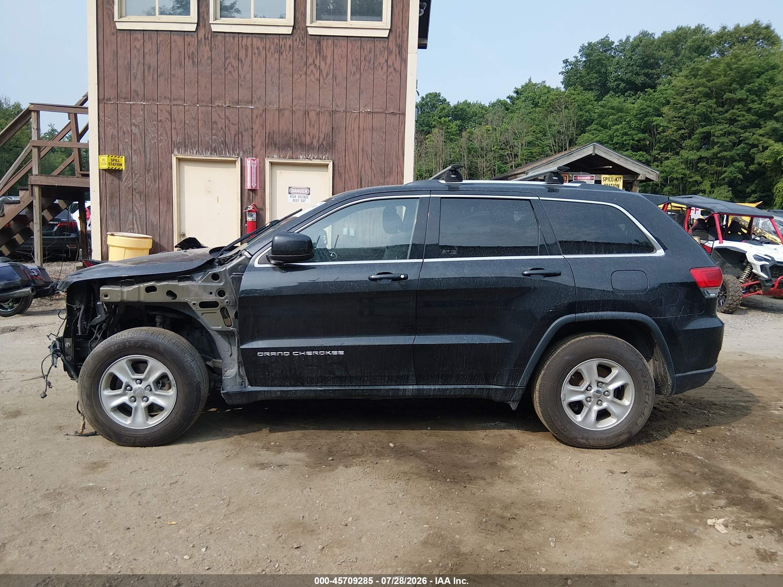 2014 Jeep Grand Cherokee Laredo Black vin: 1C4RJFAG7EC183549