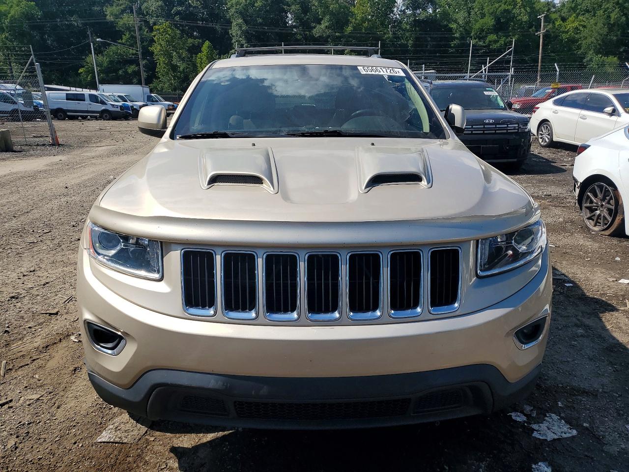 2014 Jeep Grand Cherokee Laredo Gold vin: 1C4RJFAG7EC215089