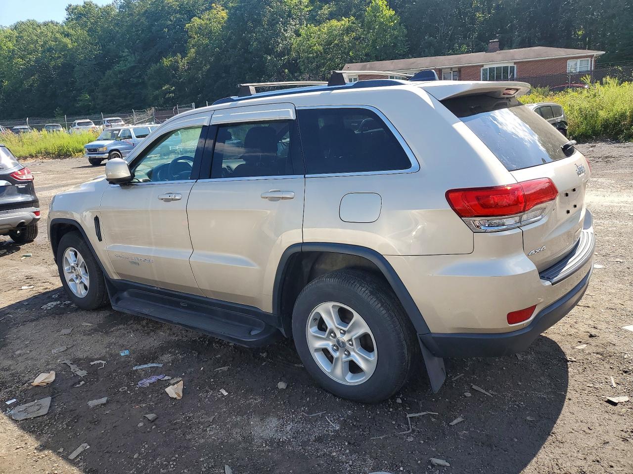 2014 Jeep Grand Cherokee Laredo Gold vin: 1C4RJFAG7EC215089