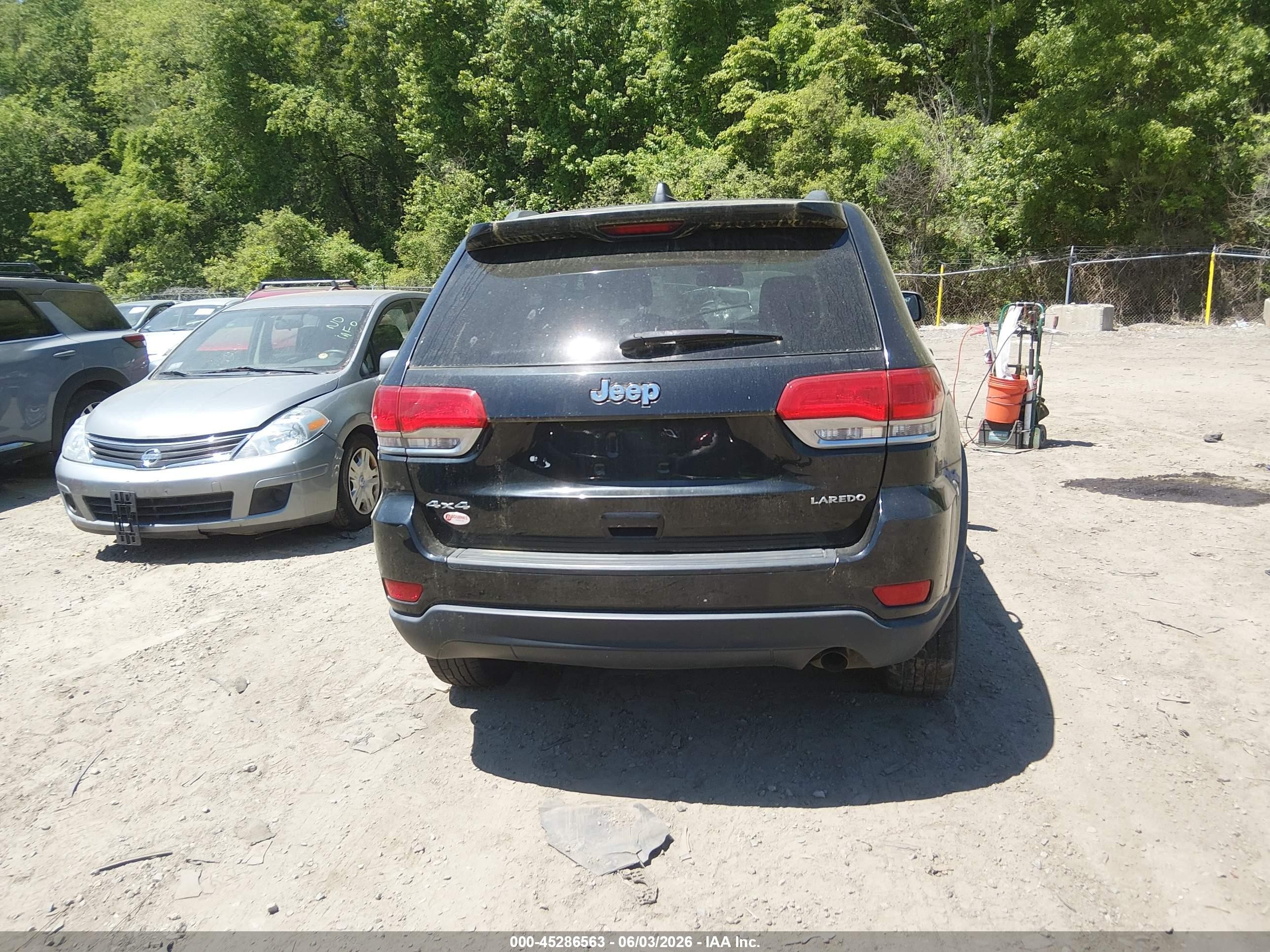 2014 Jeep Grand Cherokee Laredo Черный vin: 1C4RJFAG7EC315077