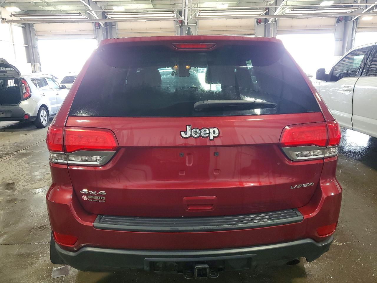 2014 Jeep Grand Cherokee Laredo Red vin: 1C4RJFAG7EC333658
