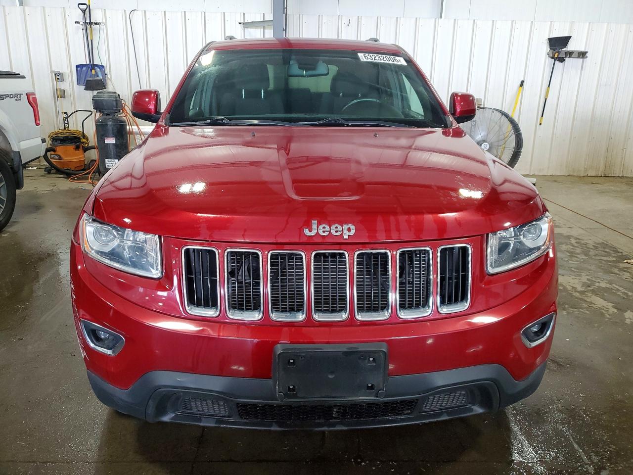 2014 Jeep Grand Cherokee Laredo Red vin: 1C4RJFAG7EC333658