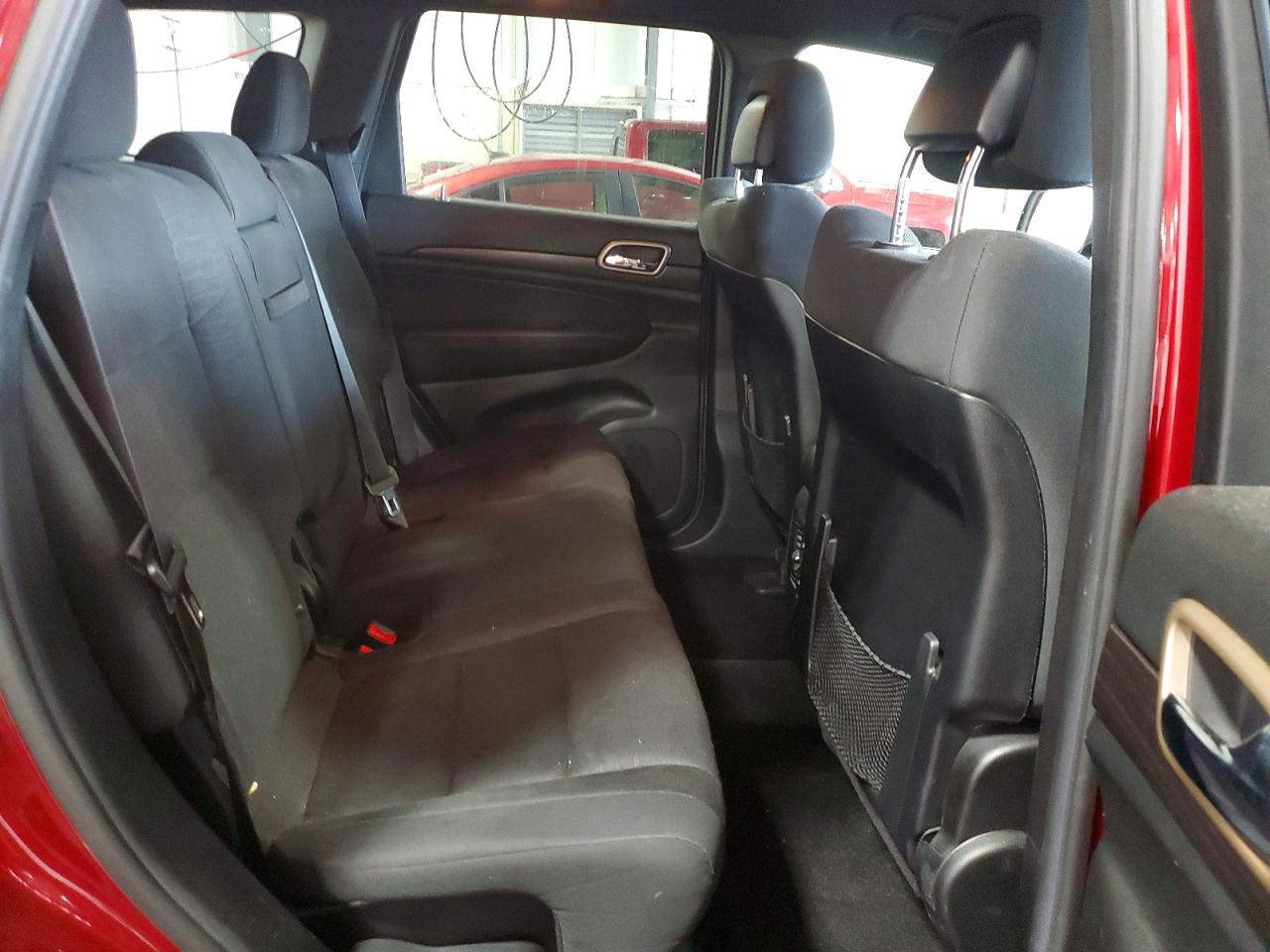 2014 Jeep Grand Cherokee Laredo Red vin: 1C4RJFAG7EC333658