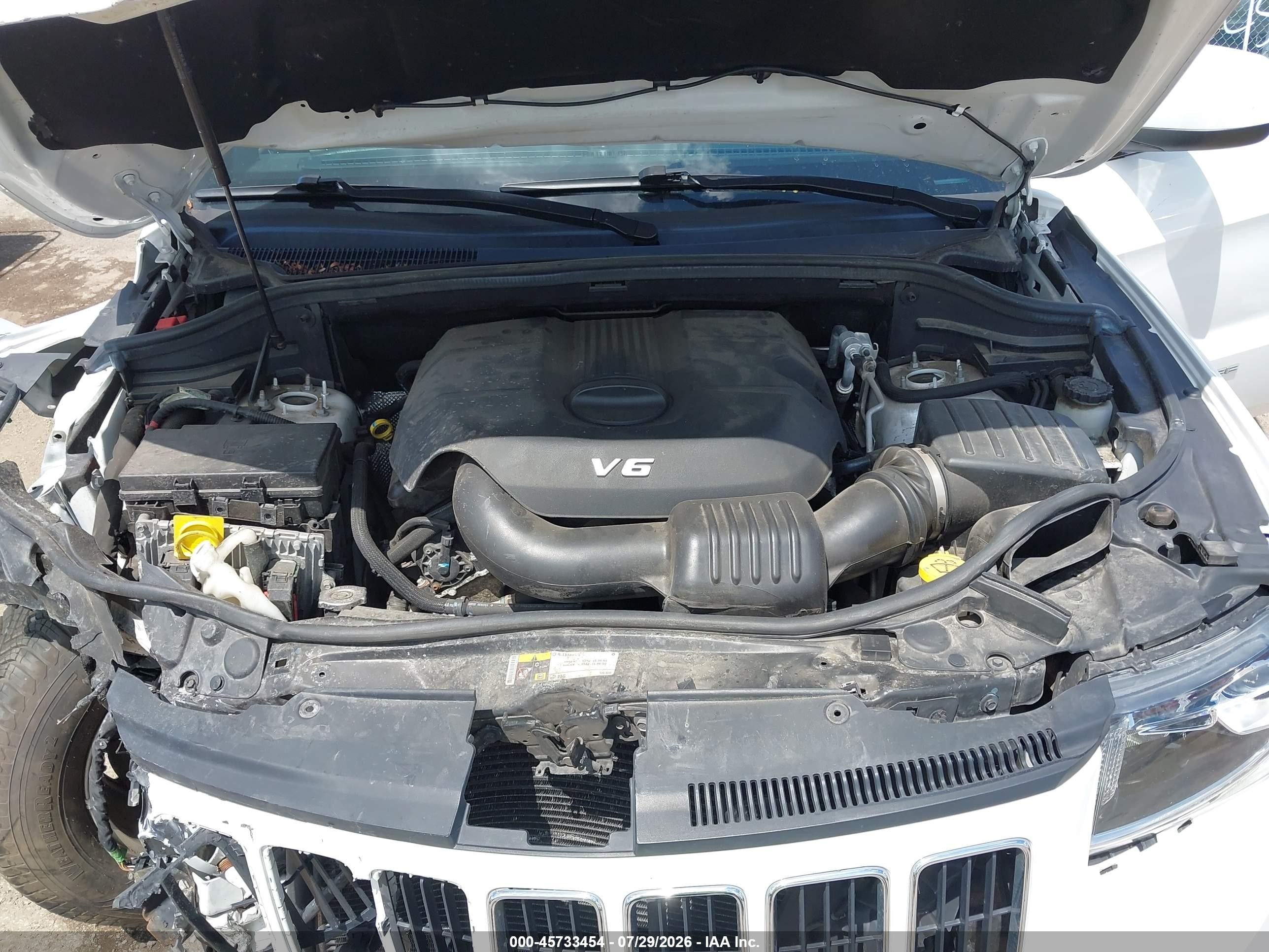 2014 Jeep Grand Cherokee Laredo Белый vin: 1C4RJFAG7EC371326