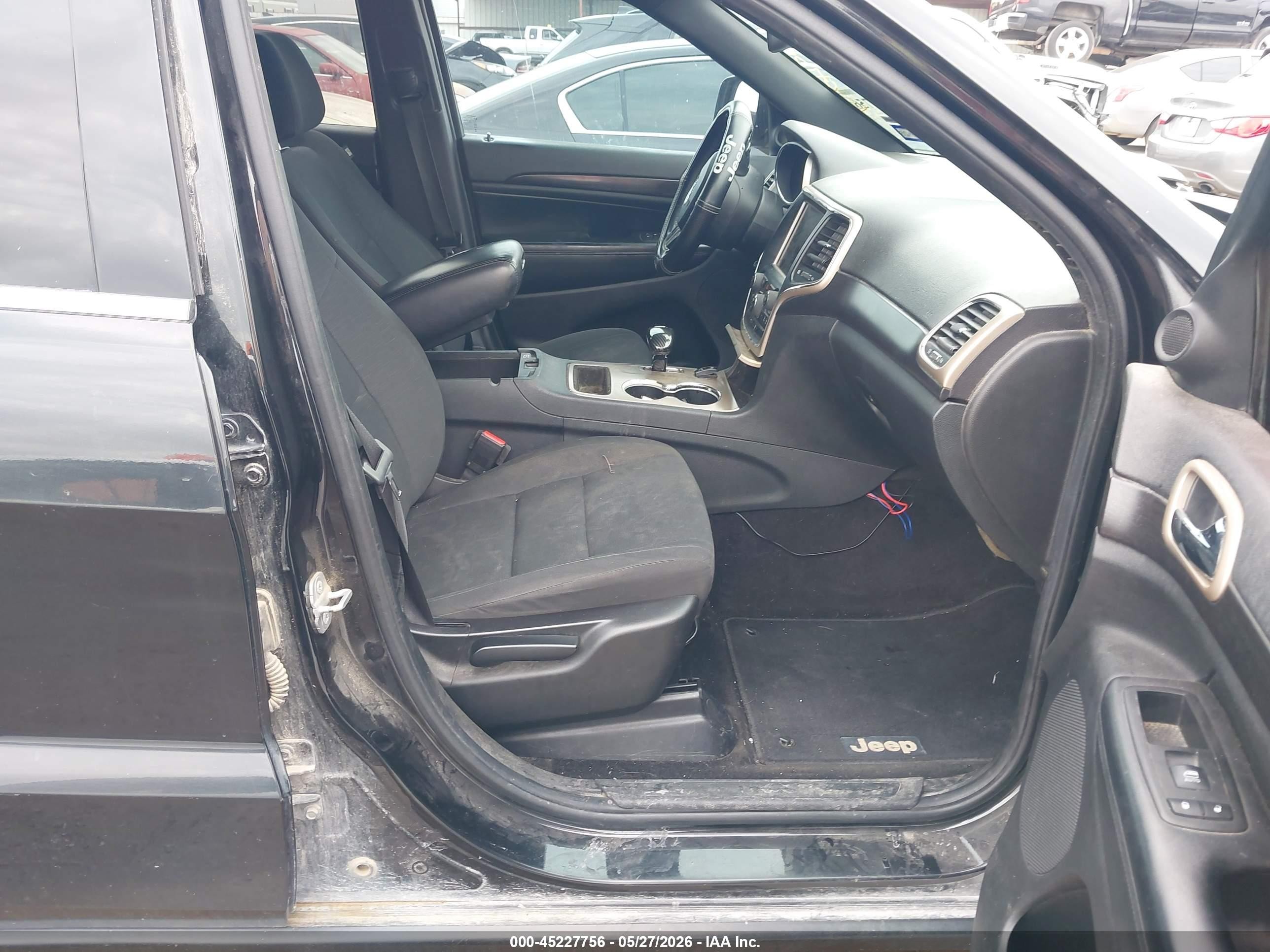 2014 Jeep Grand Cherokee Laredo Black vin: 1C4RJFAG7EC403577