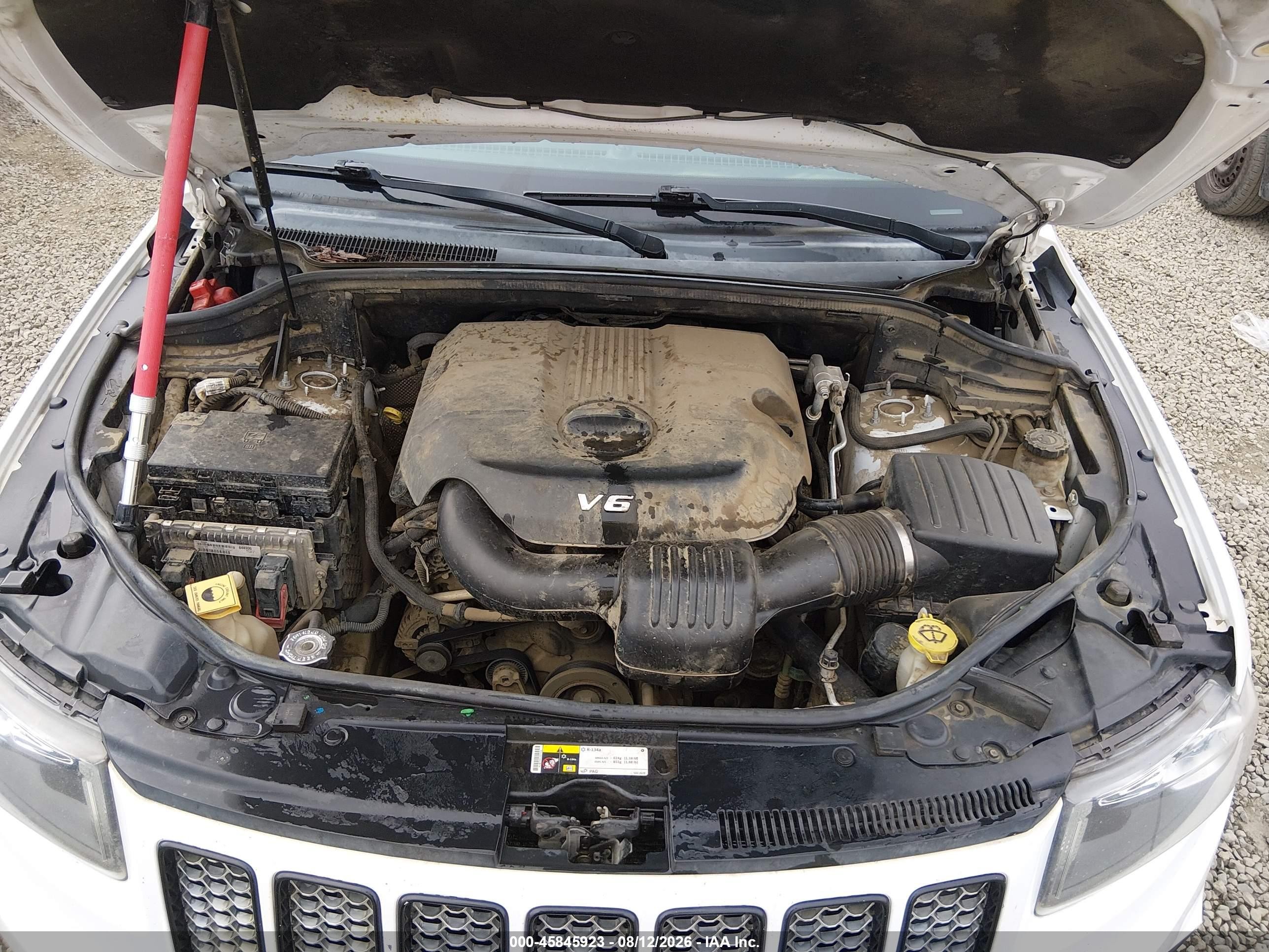 2014 Jeep Grand Cherokee Altitude White vin: 1C4RJFAG7EC482779
