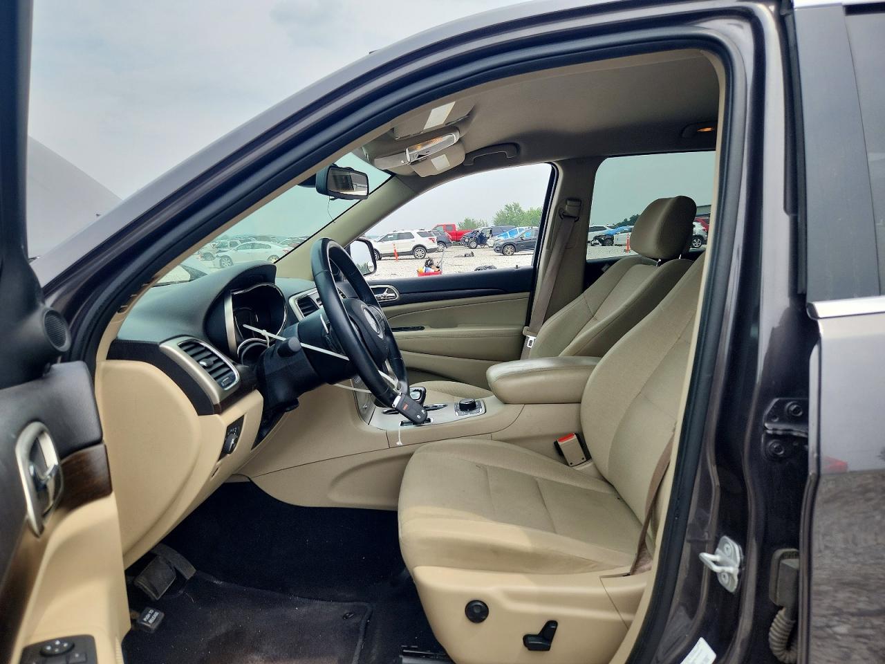 2014 Jeep Grand Cherokee Laredo Серый vin: 1C4RJFAG7EC510158