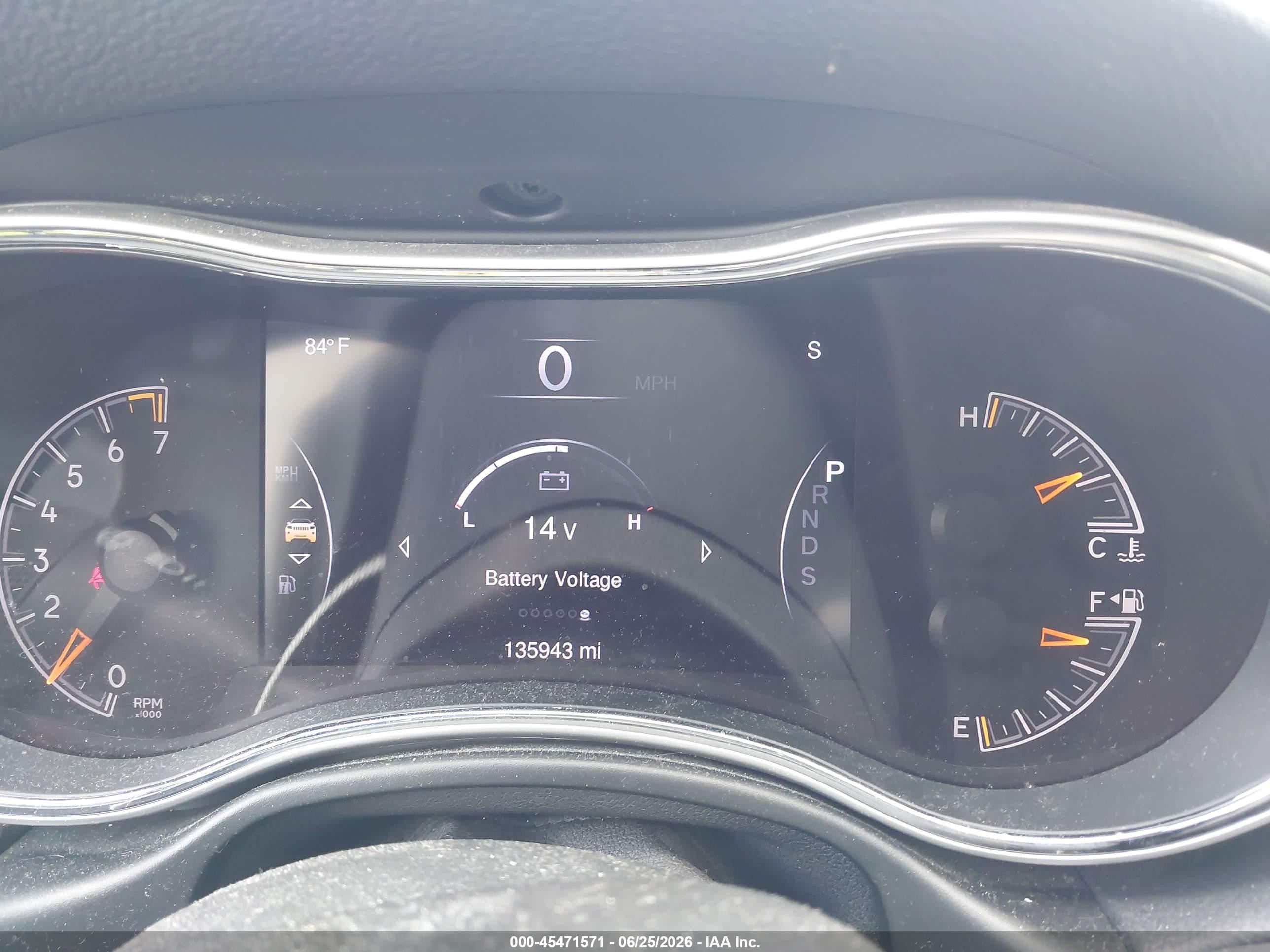 2015 Jeep Grand Cherokee Altitude Белый vin: 1C4RJFAG7FC171144