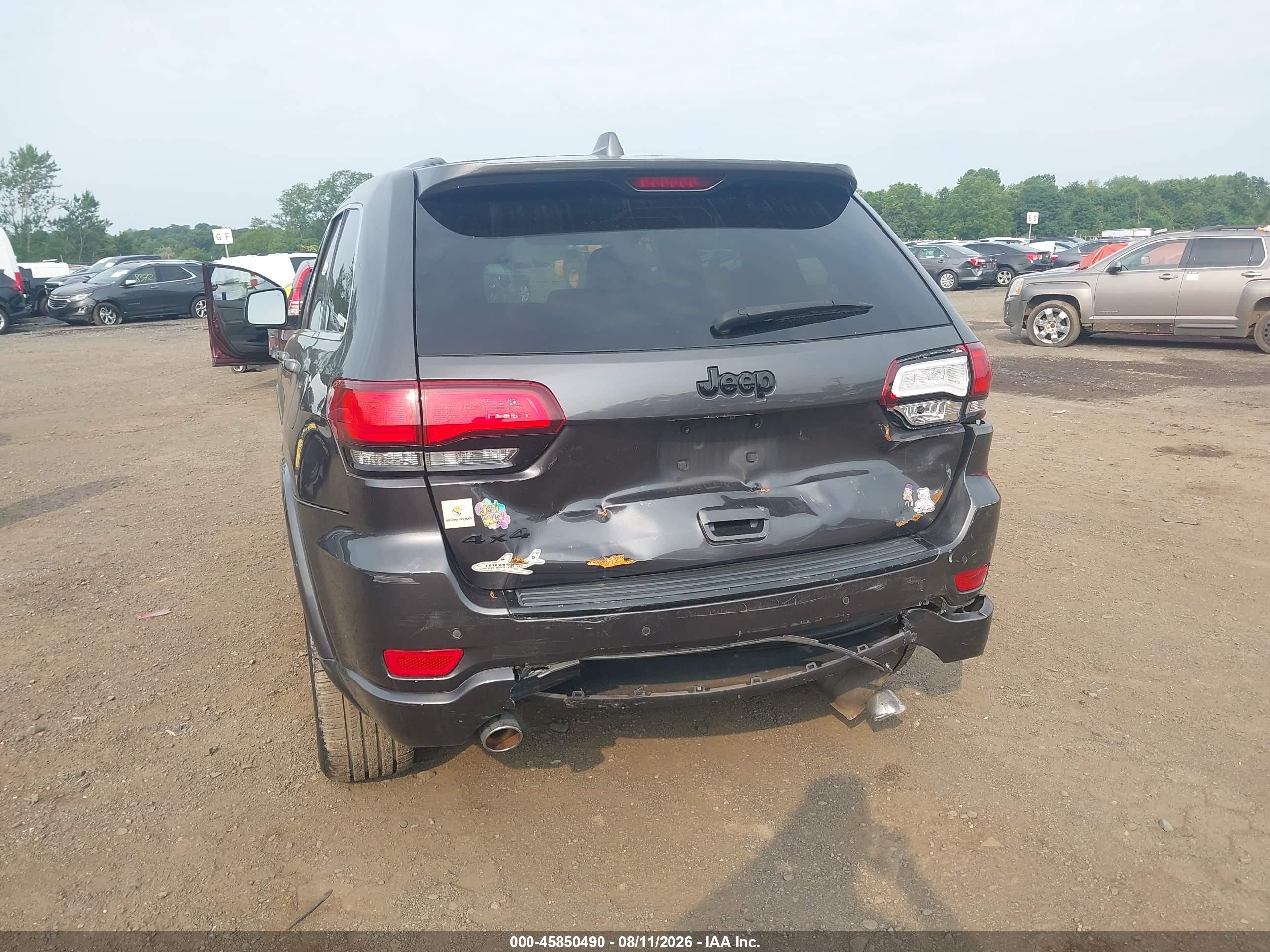 2015 Jeep Grand Cherokee Altitude Gray vin: 1C4RJFAG7FC195931