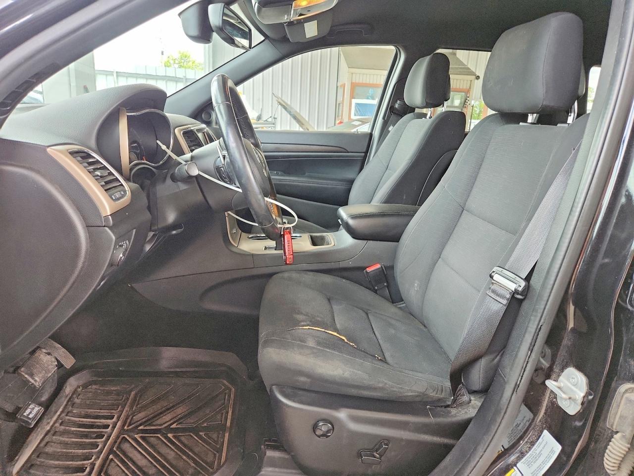 2015 Jeep Grand Cherokee Laredo Black vin: 1C4RJFAG7FC208063