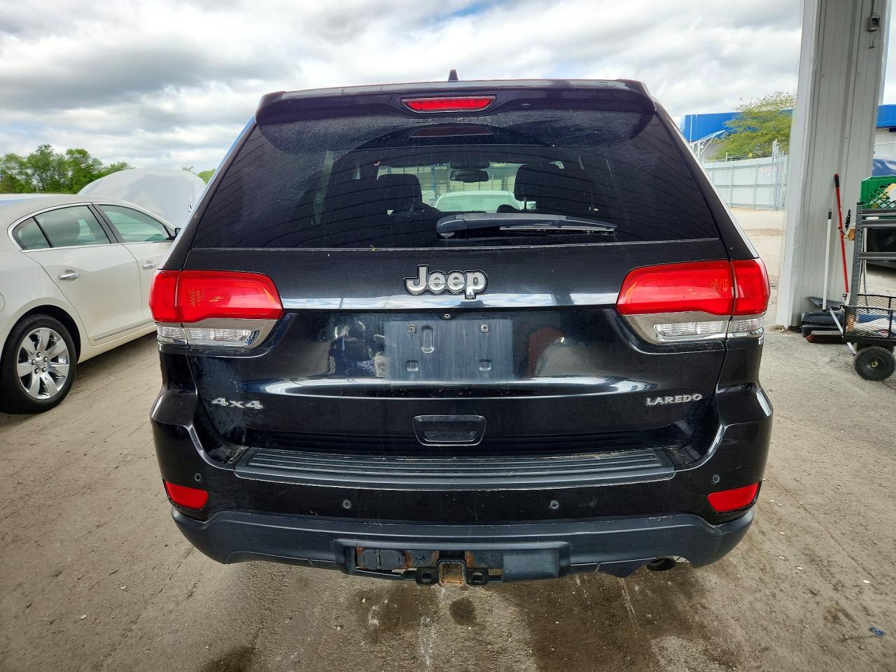 2015 Jeep Grand Cherokee Laredo Black vin: 1C4RJFAG7FC208063