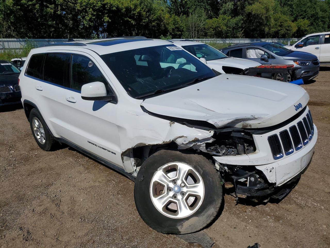 2015 Jeep Grand Cherokee Laredo White vin: 1C4RJFAG7FC233187