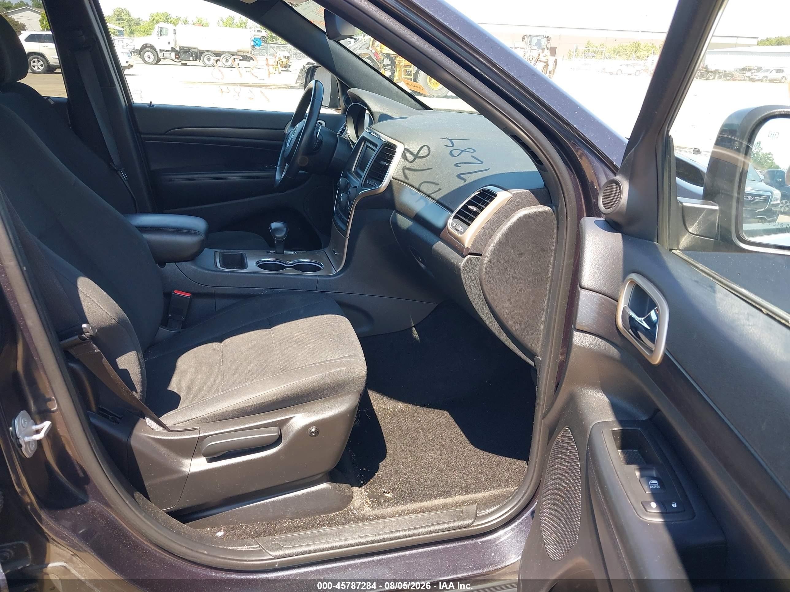 2015 Jeep Grand Cherokee Laredo Синий vin: 1C4RJFAG7FC627238