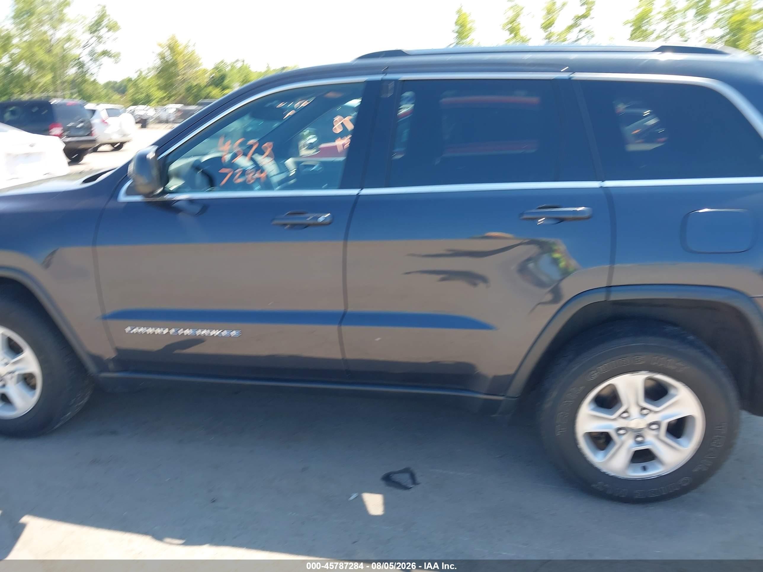 2015 Jeep Grand Cherokee Laredo Синий vin: 1C4RJFAG7FC627238