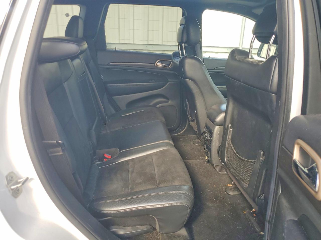 2015 Jeep Grand Cherokee Laredo White vin: 1C4RJFAG7FC651815