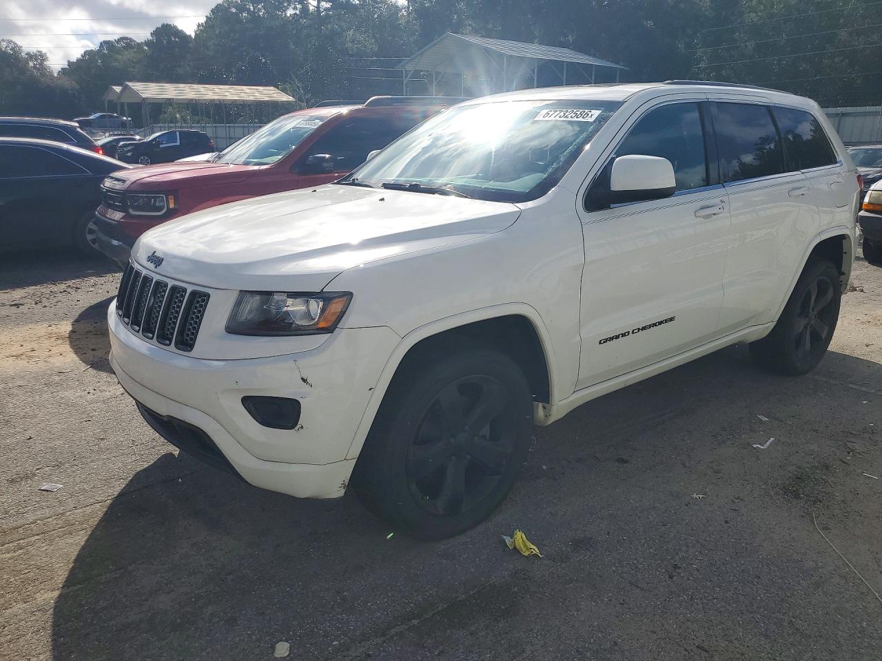2015 Jeep Grand Cherokee Laredo White vin: 1C4RJFAG7FC651815