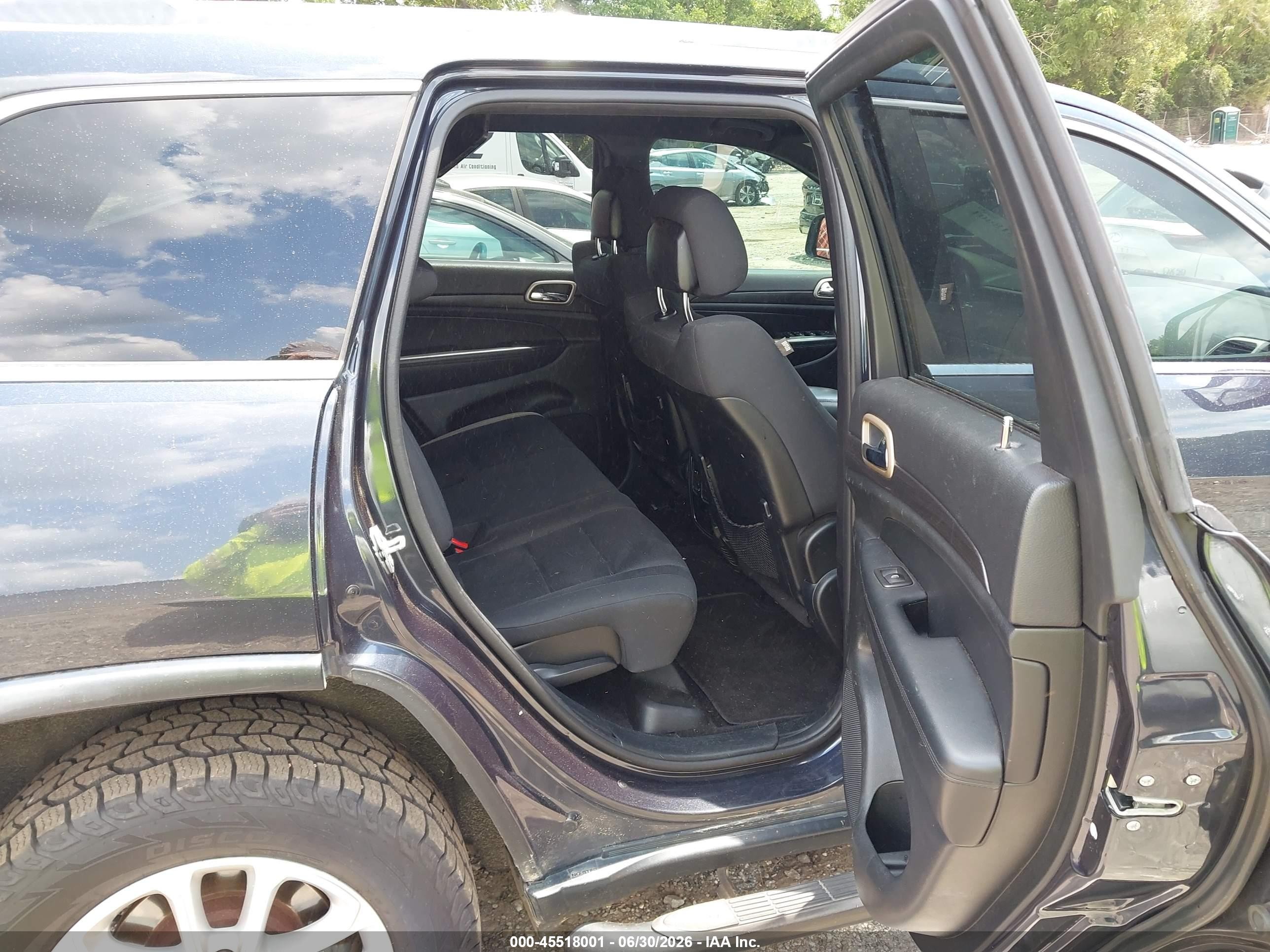 2015 Jeep Grand Cherokee Laredo Black vin: 1C4RJFAG7FC689058
