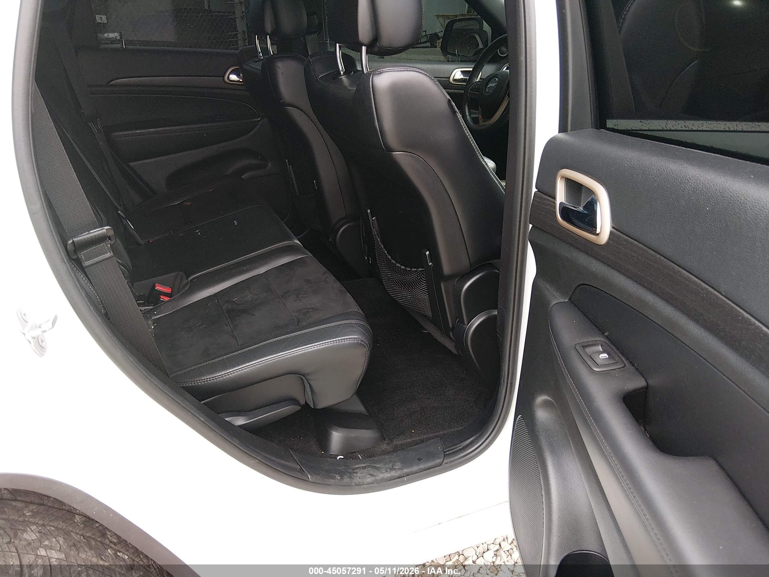 2015 Jeep Grand Cherokee Altitude Белый vin: 1C4RJFAG7FC720549