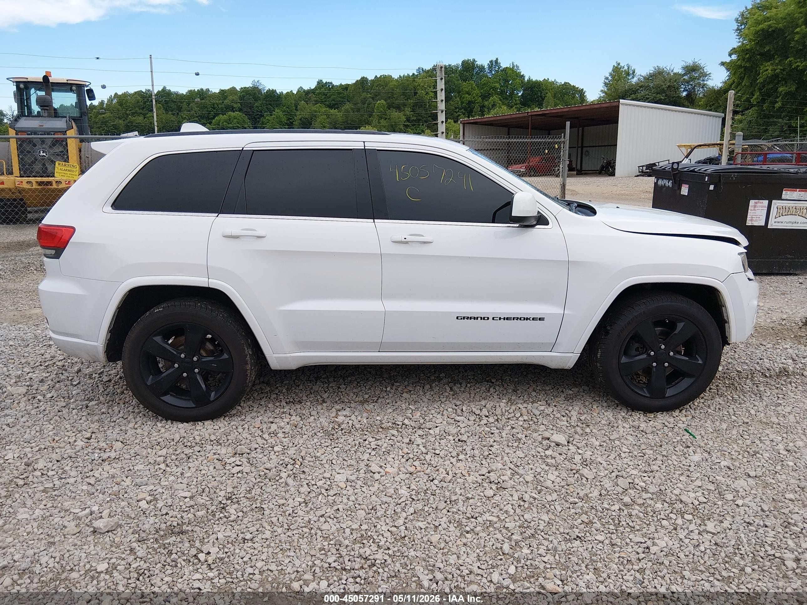 2015 Jeep Grand Cherokee Altitude Белый vin: 1C4RJFAG7FC720549