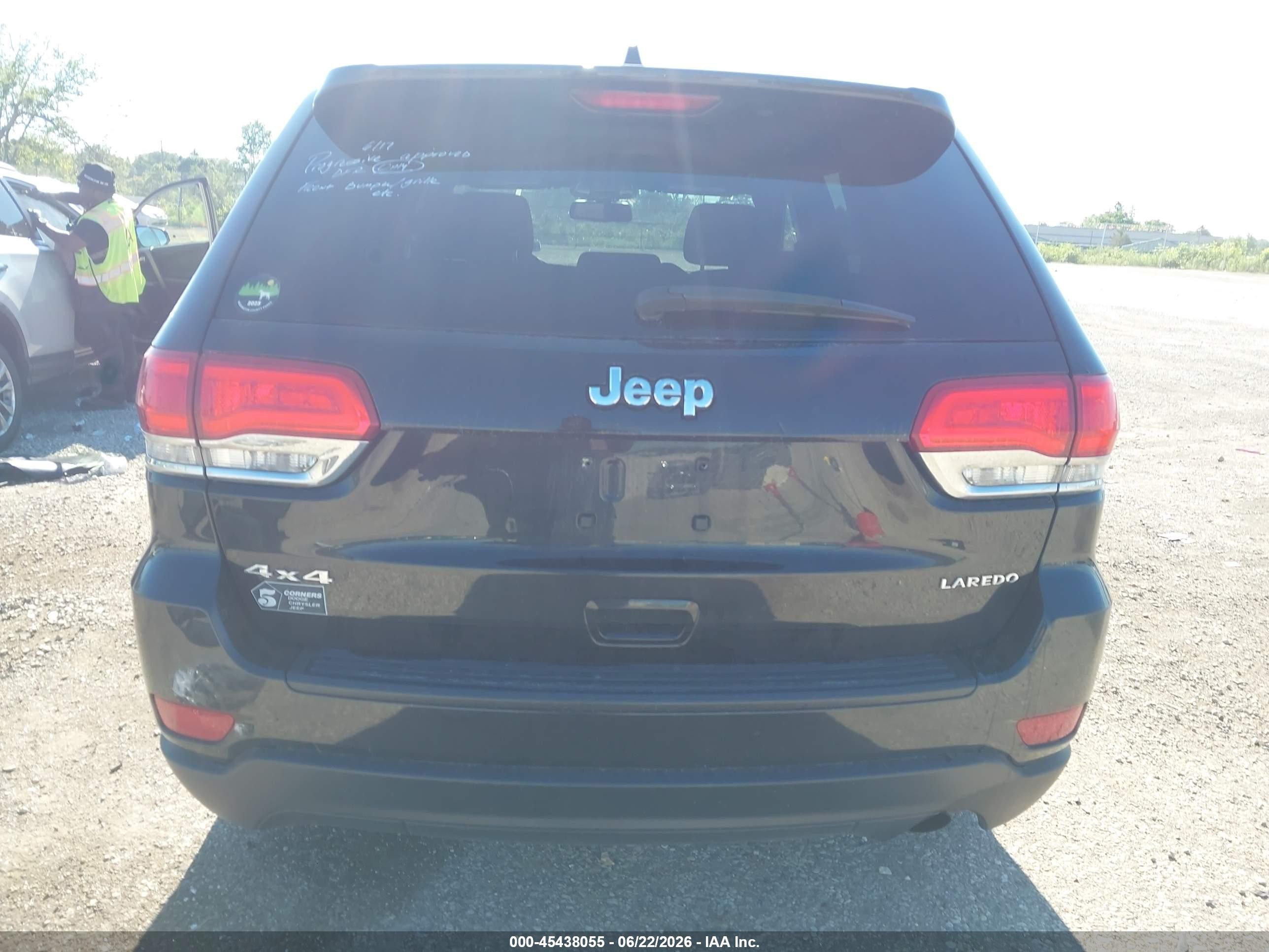 2015 Jeep Grand Cherokee Laredo Black vin: 1C4RJFAG7FC736637