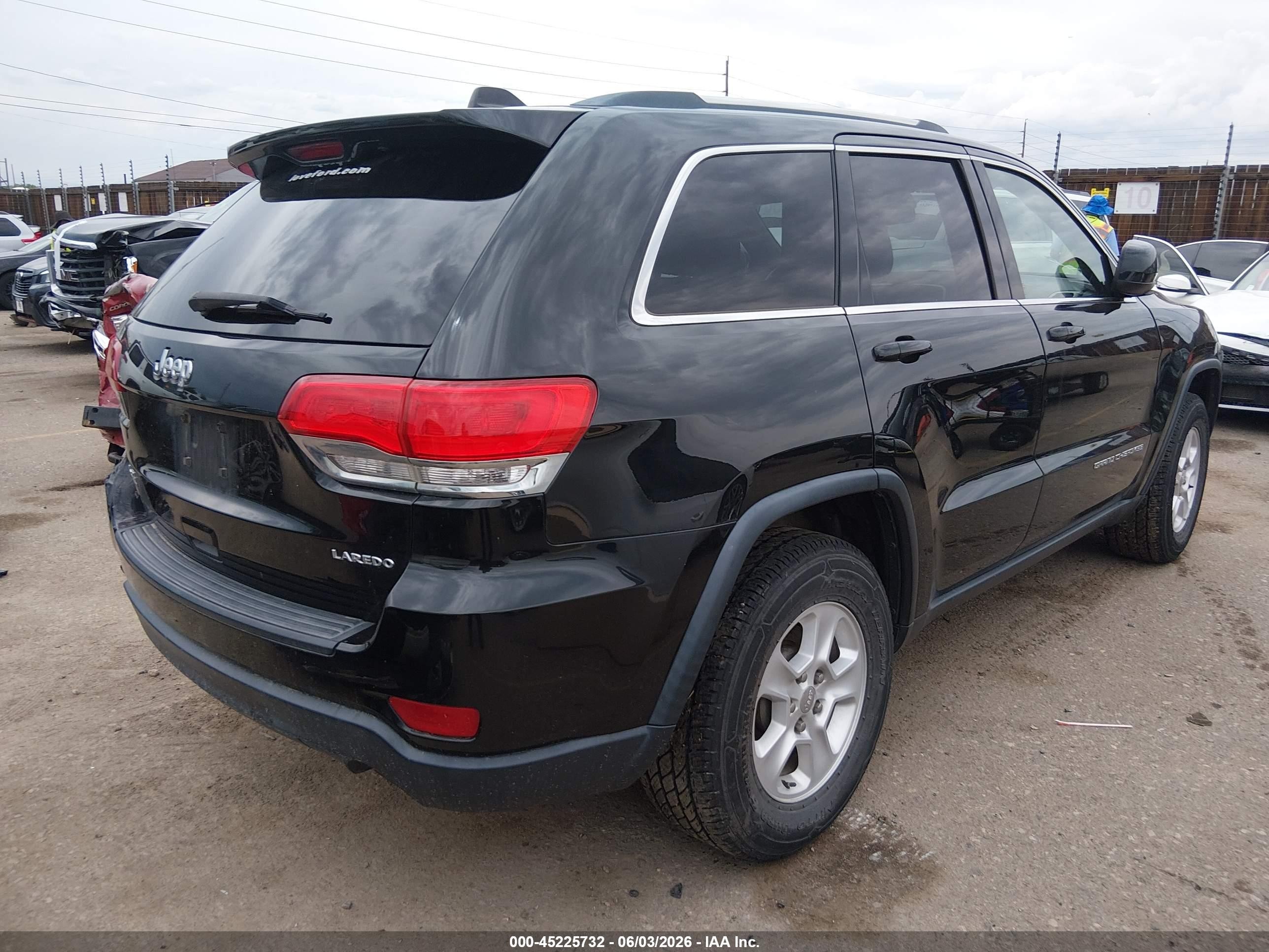 2015 Jeep Grand Cherokee Laredo Black vin: 1C4RJFAG7FC838097
