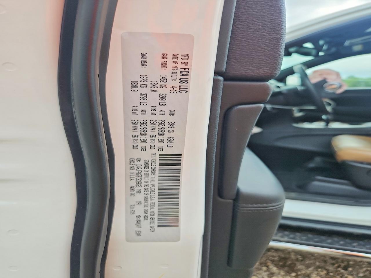 2015 Jeep Grand Cherokee Laredo White vin: 1C4RJFAG7FC838665