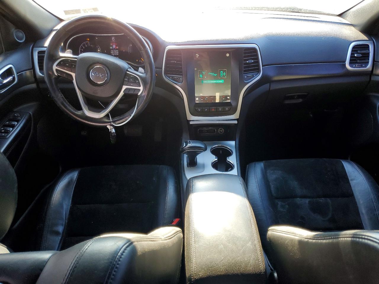 2015 Jeep Grand Cherokee Laredo Gray vin: 1C4RJFAG7FC861573