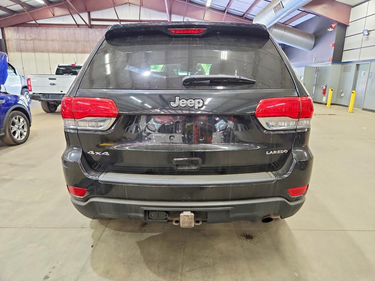 2015 Jeep Grand Cherokee Laredo Black vin: 1C4RJFAG7FC892998