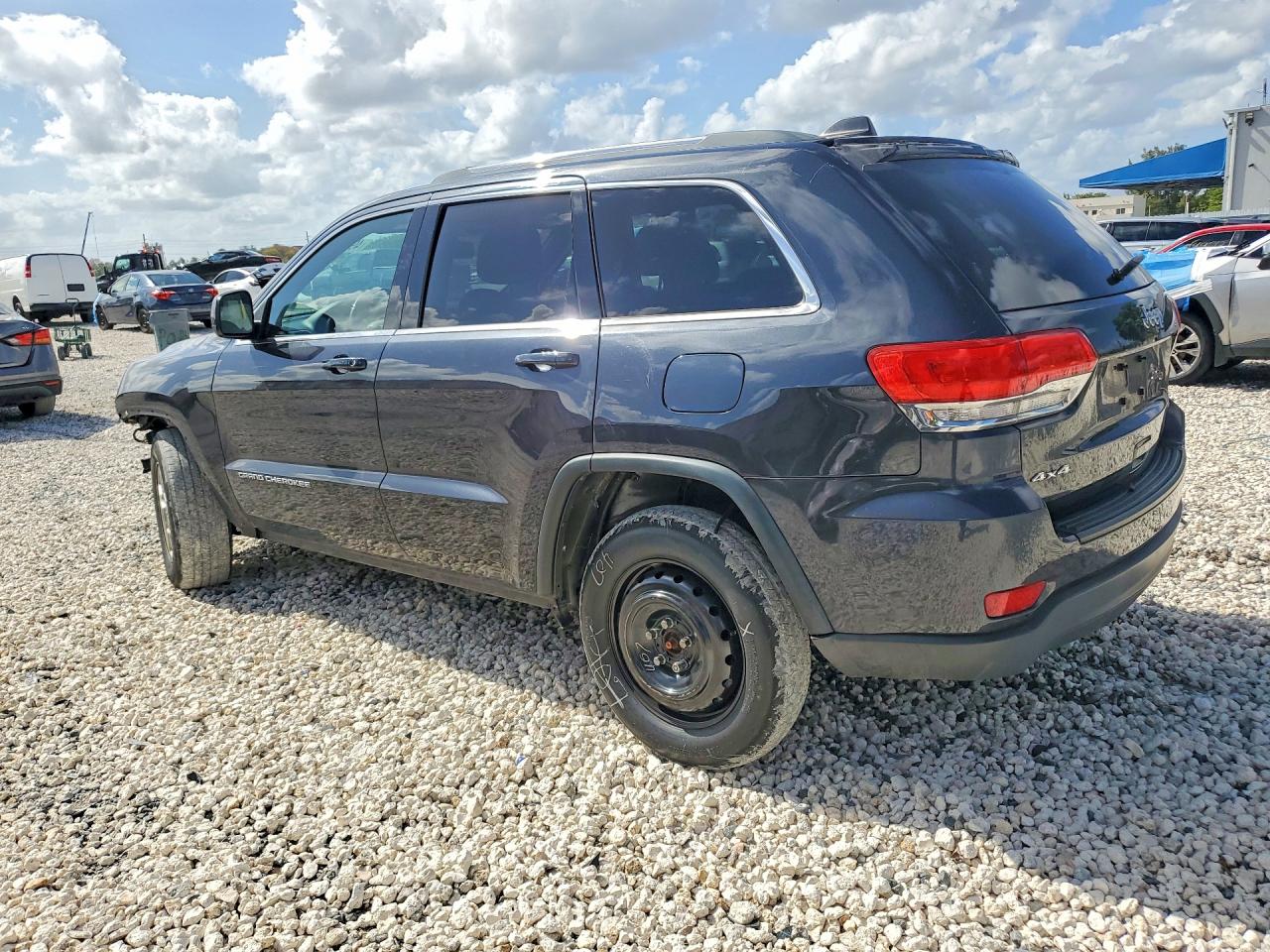2015 Jeep Grand Cherokee Laredo Gray vin: 1C4RJFAG7FC933646