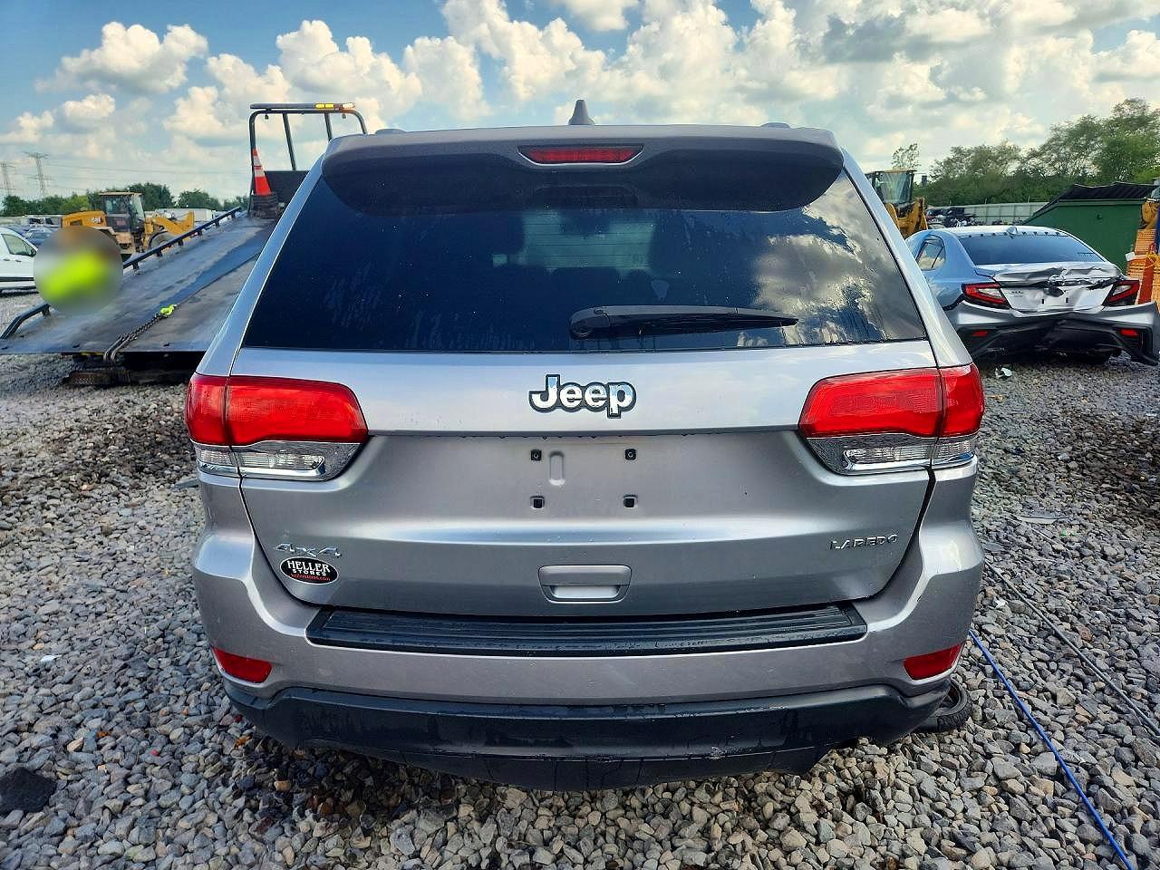 2016 Jeep Grand Cherokee Laredo Silver vin: 1C4RJFAG7GC326602