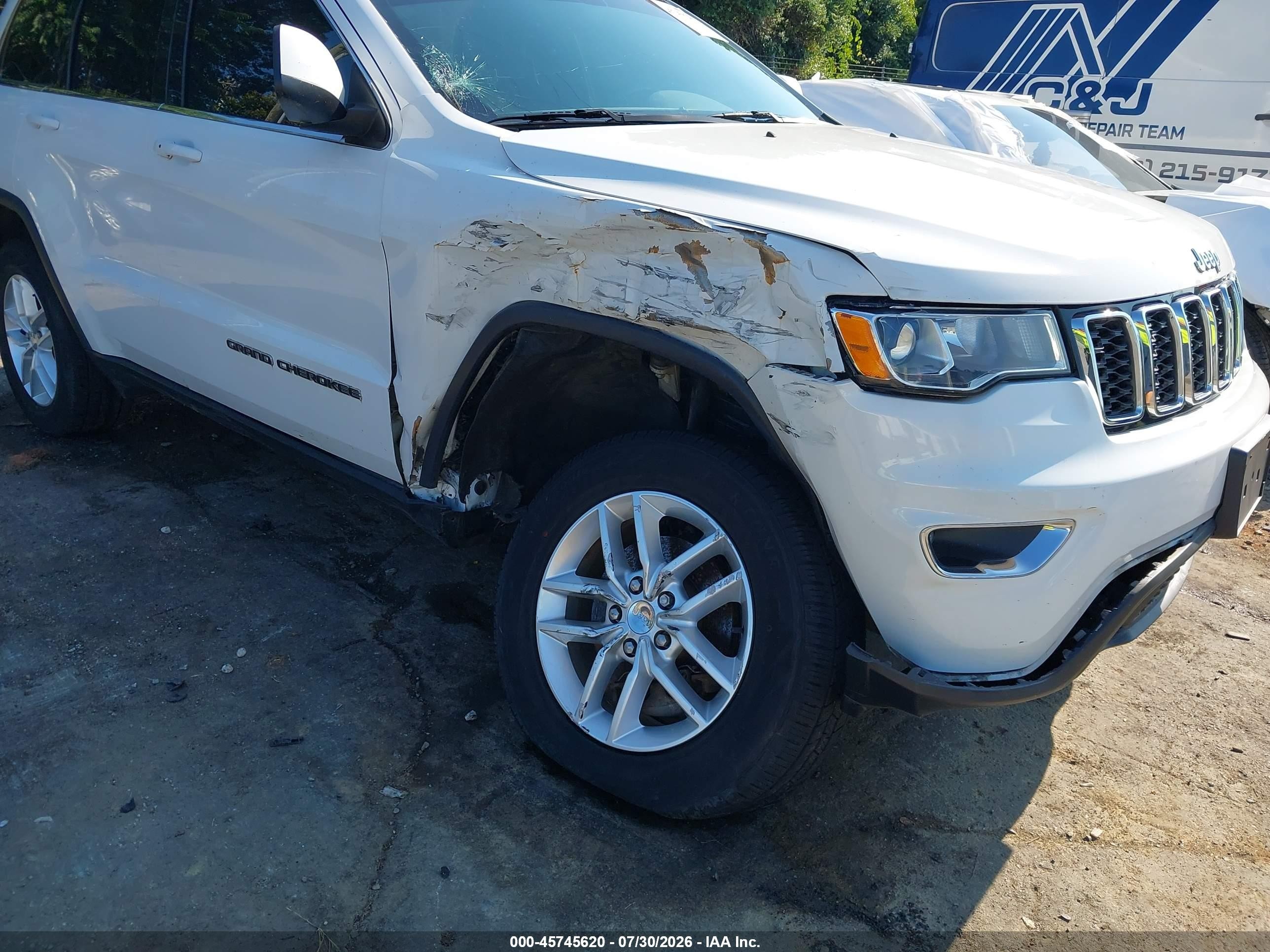 2017 Jeep Grand Cherokee Laredo White vin: 1C4RJFAG7HC802087