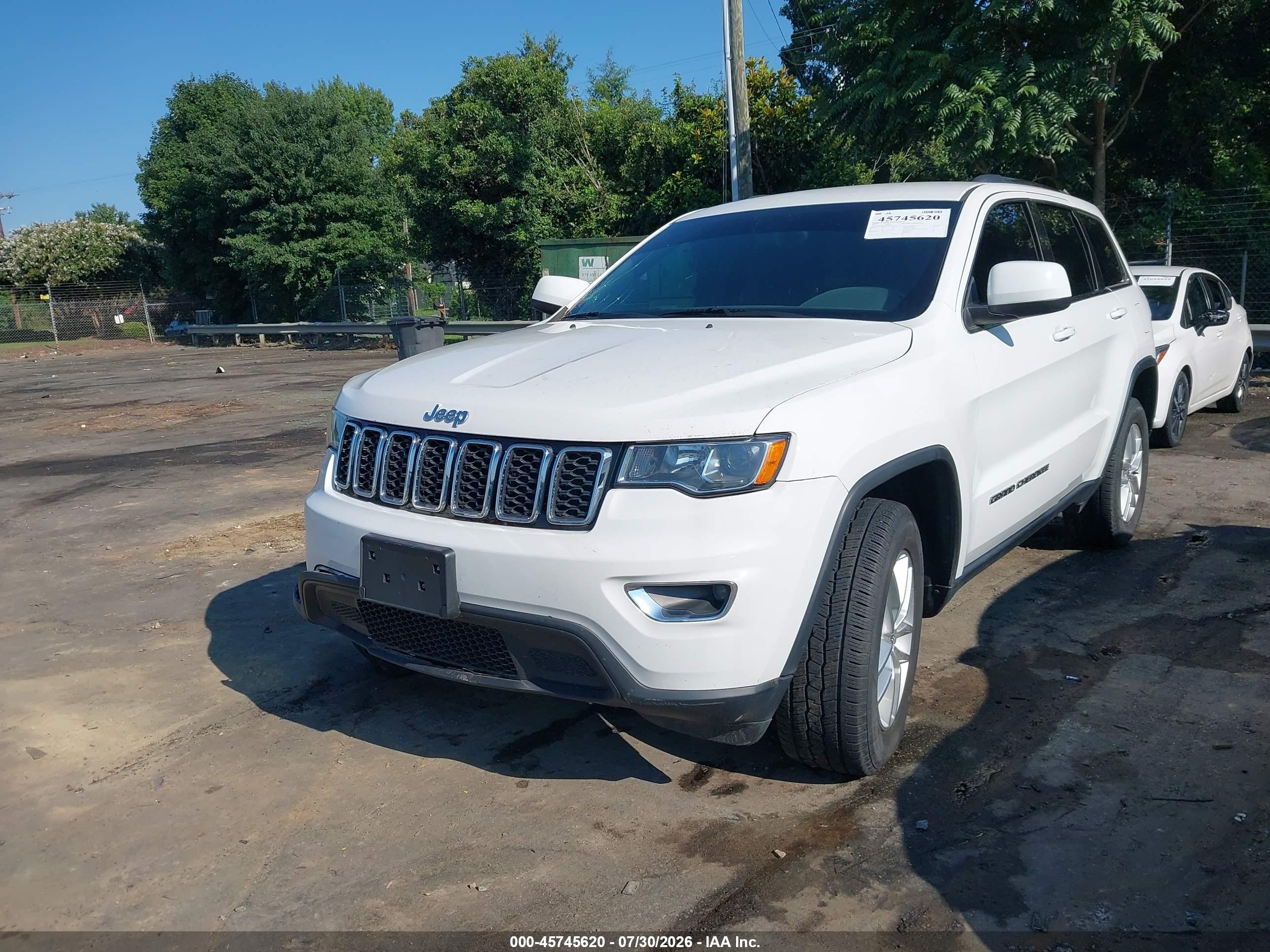 2017 Jeep Grand Cherokee Laredo White vin: 1C4RJFAG7HC802087