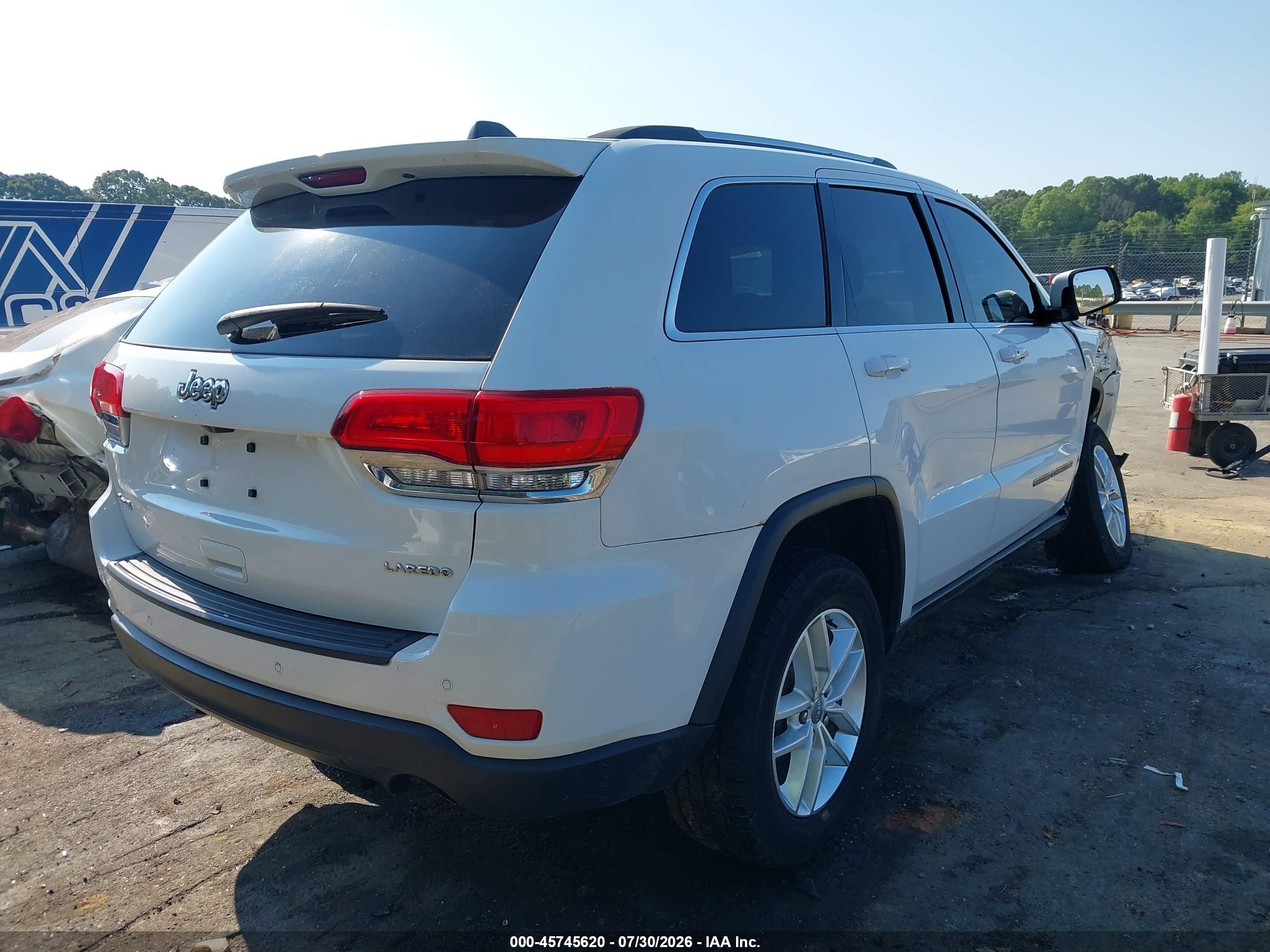 2017 Jeep Grand Cherokee Laredo White vin: 1C4RJFAG7HC802087