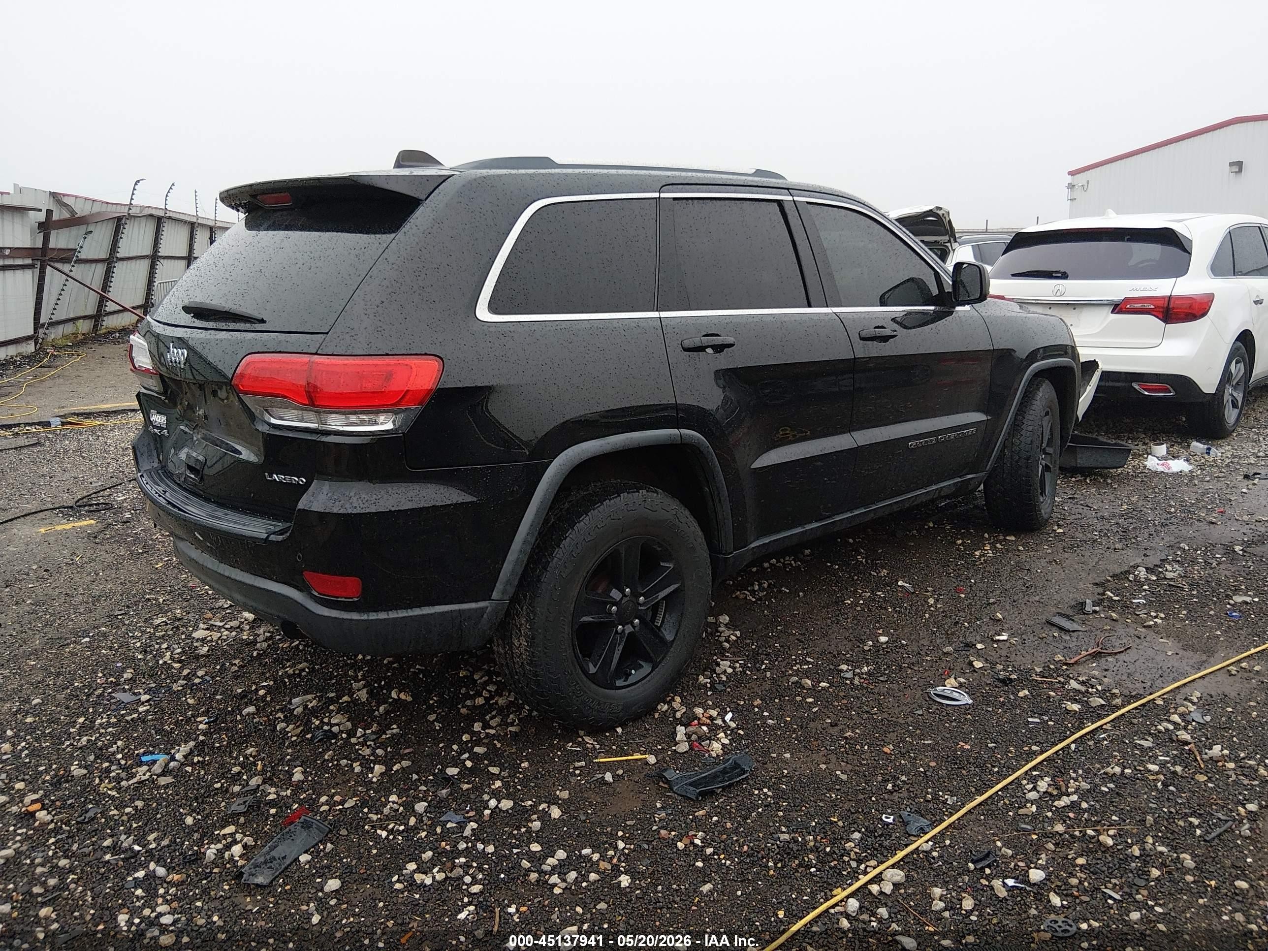 2017 Jeep Grand Cherokee Laredo 4x4 Черный vin: 1C4RJFAG7HC825692