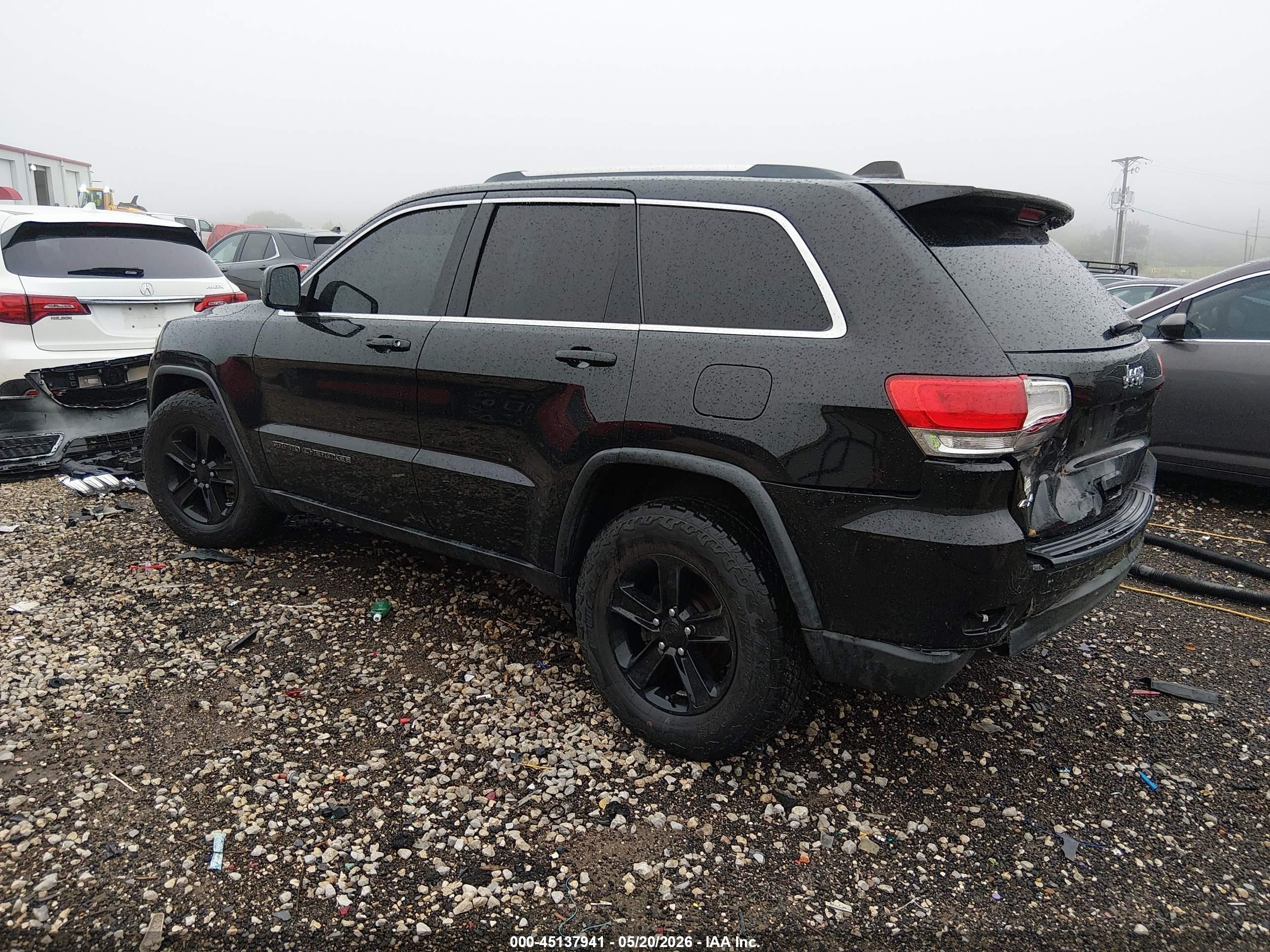 2017 Jeep Grand Cherokee Laredo 4x4 Черный vin: 1C4RJFAG7HC825692