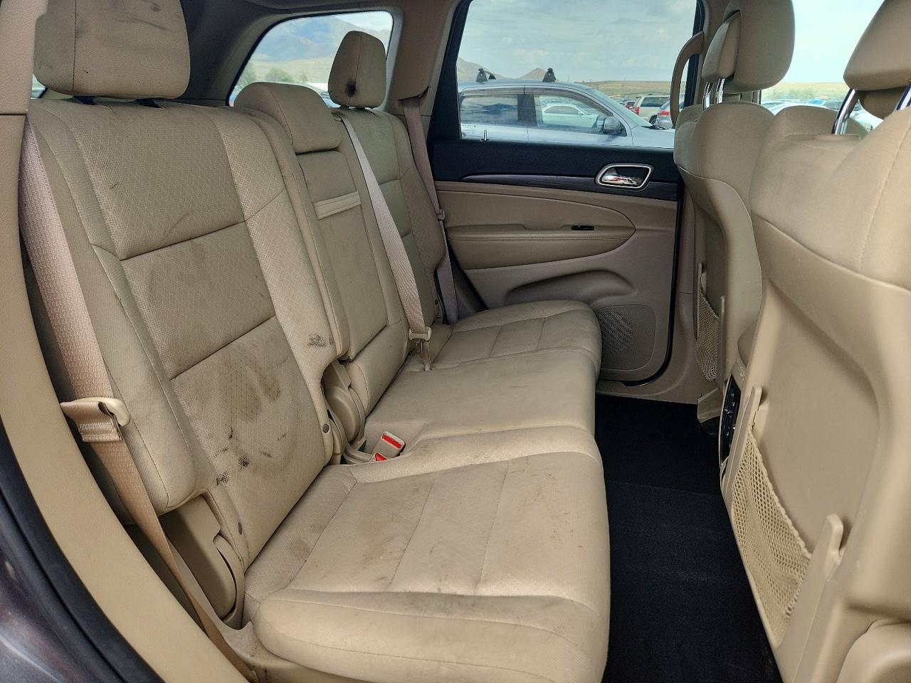 2019 Jeep Grand Cherokee Laredo Серый vin: 1C4RJFAG7KC739449