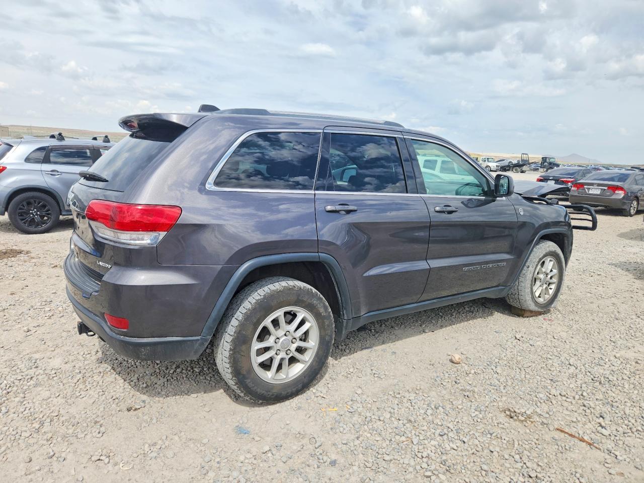 2019 Jeep Grand Cherokee Laredo Серый vin: 1C4RJFAG7KC739449