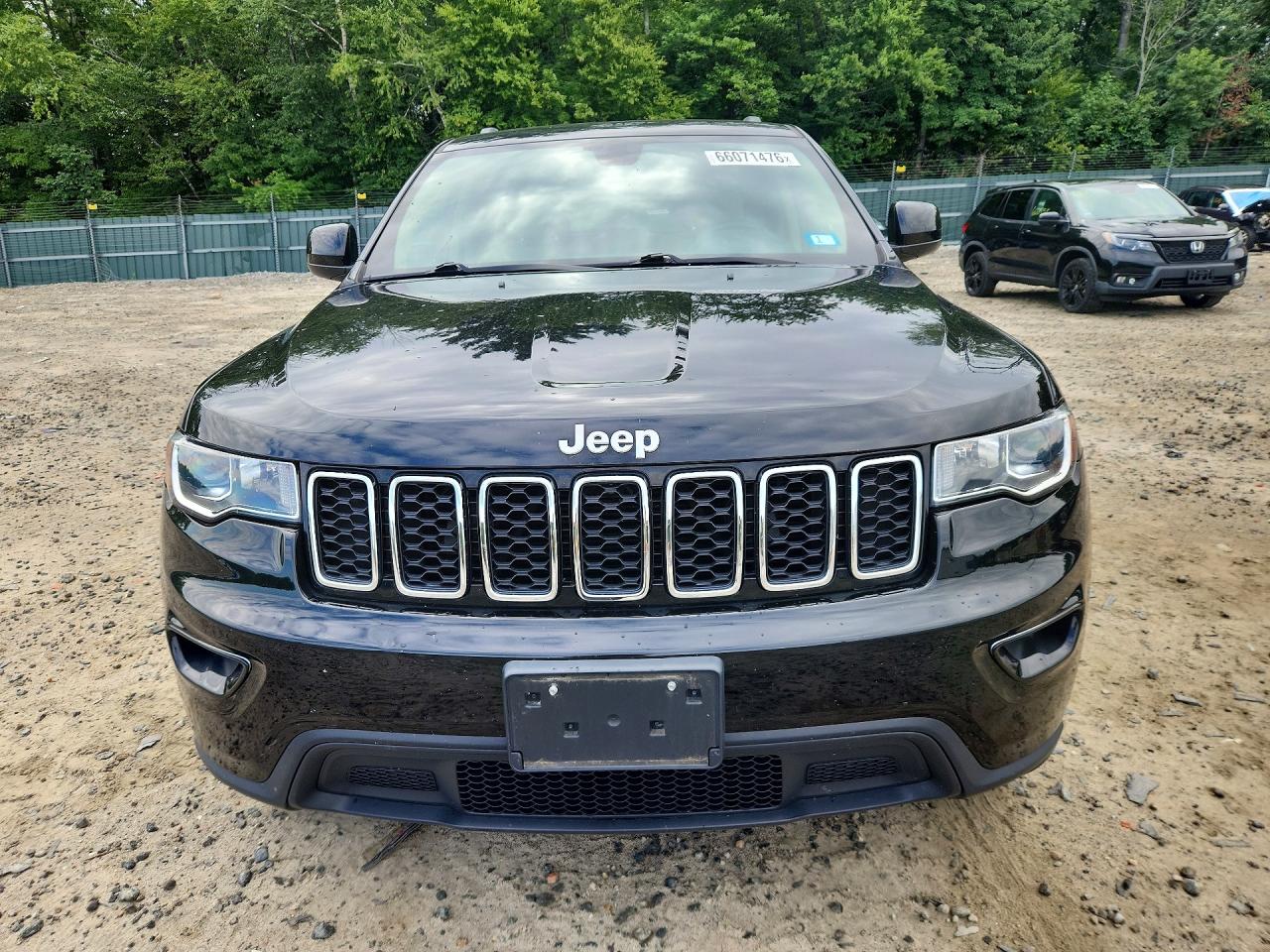 2020 Jeep Grand Cherokee Laredo Black vin: 1C4RJFAG7LC207166