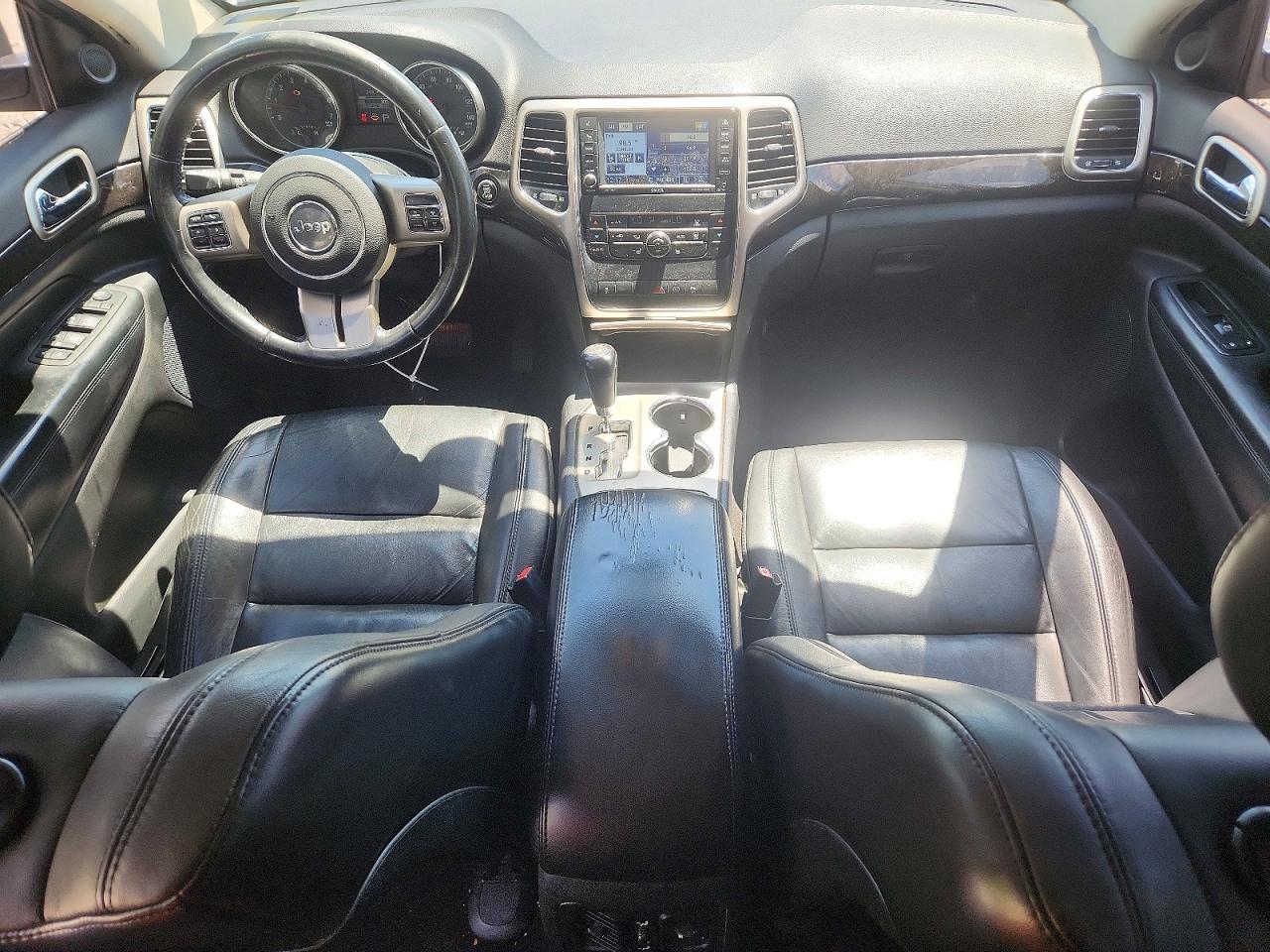 2012 Jeep Grand Cherokee Laredo Gray vin: 1C4RJFAG8CC103463