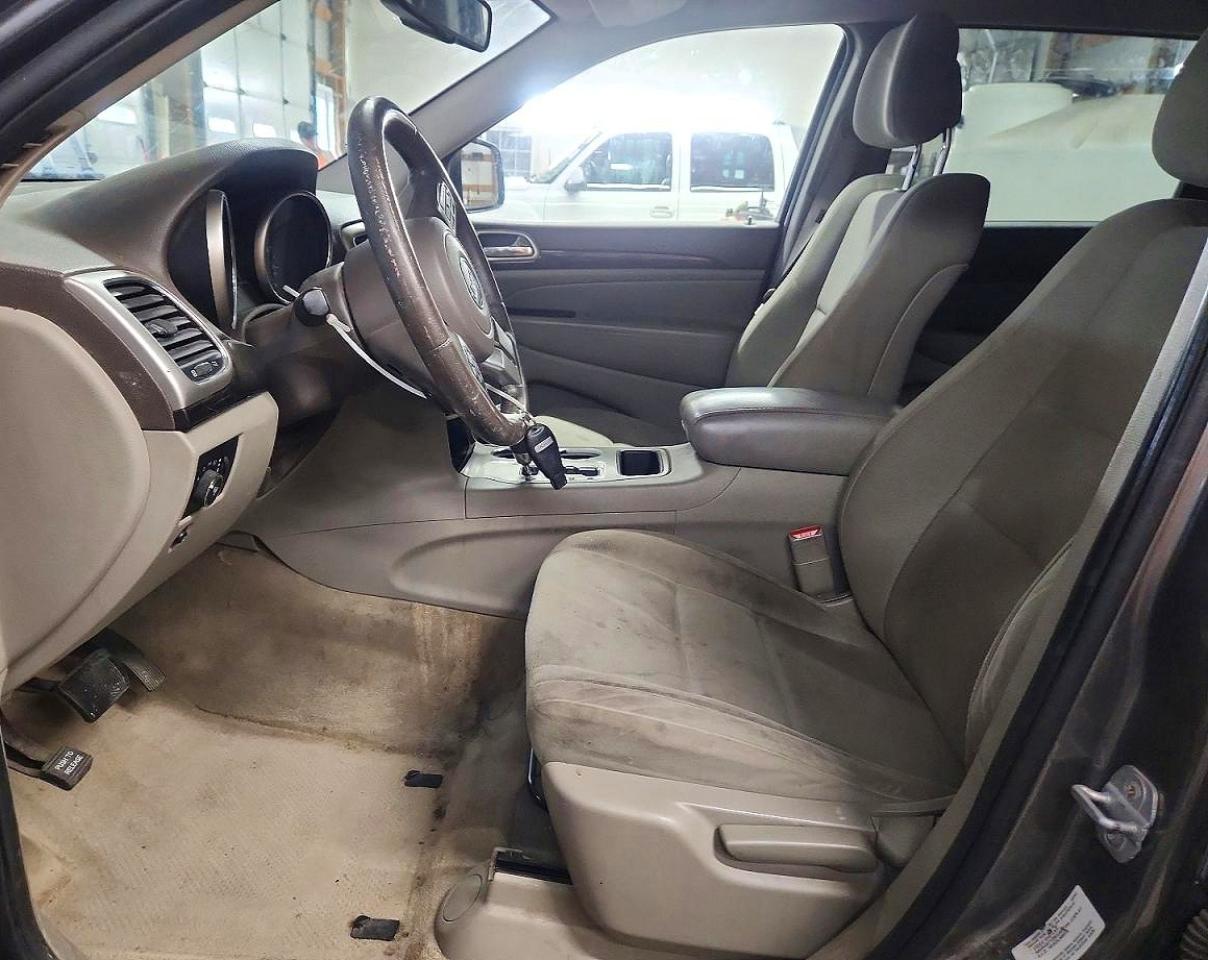 2012 Jeep Grand Cherokee Laredo Gray vin: 1C4RJFAG8CC178826