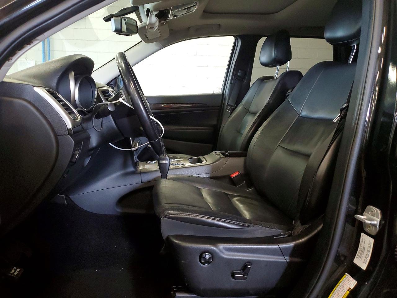 2012 Jeep Grand Cherokee Laredo Black vin: 1C4RJFAG8CC226907