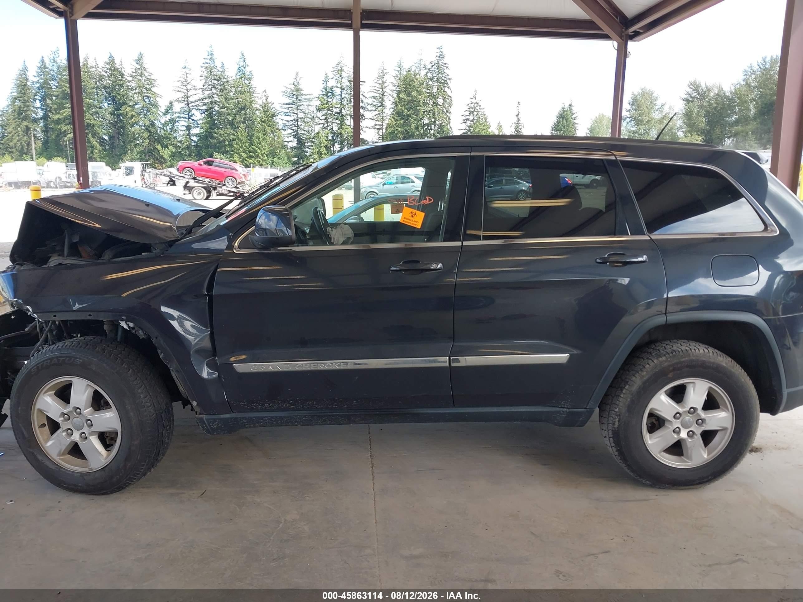 2012 Jeep Grand Cherokee Laredo Blue vin: 1C4RJFAG8CC250429