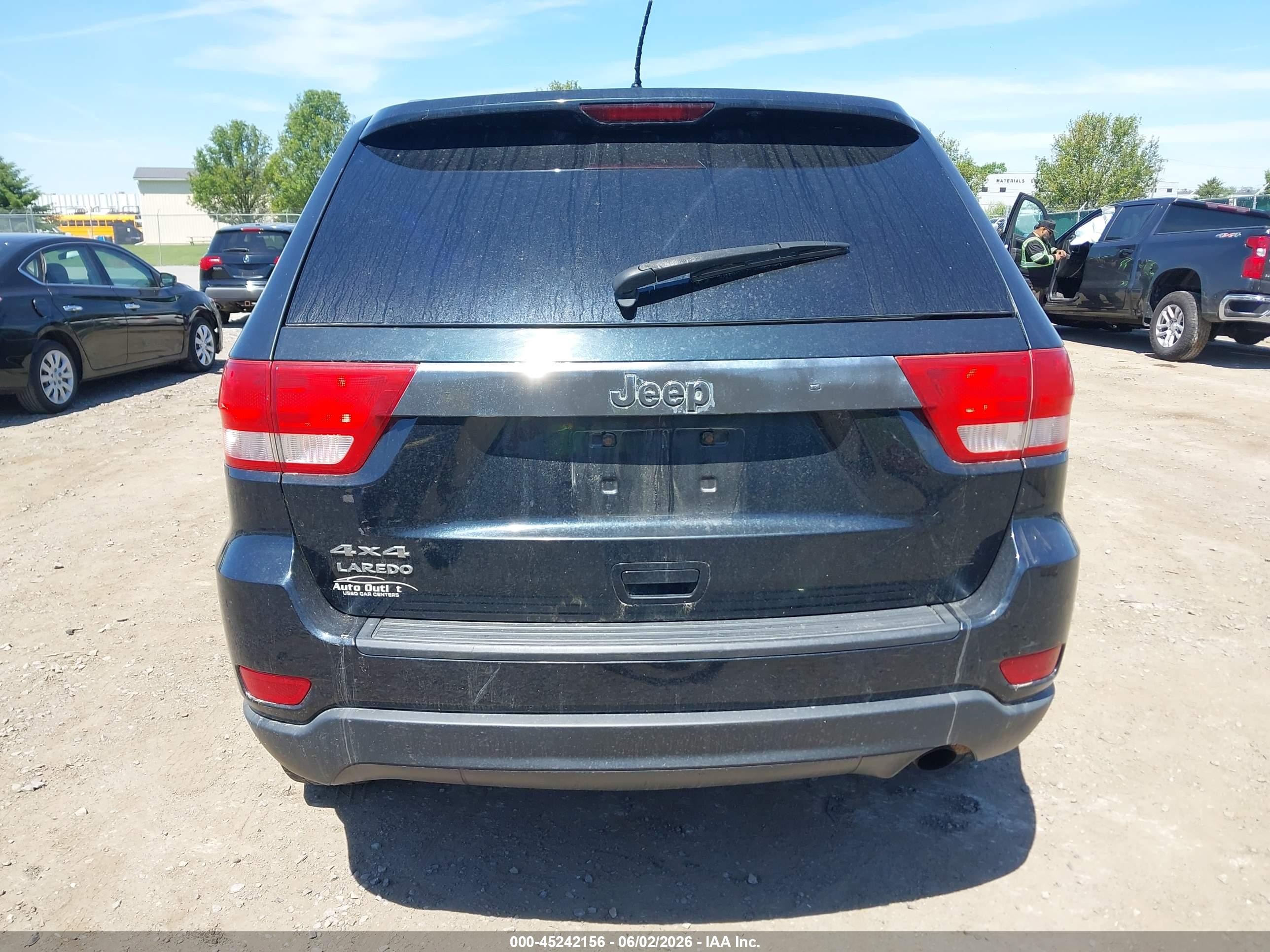 2012 Jeep Grand Cherokee Laredo Black vin: 1C4RJFAG8CC289747