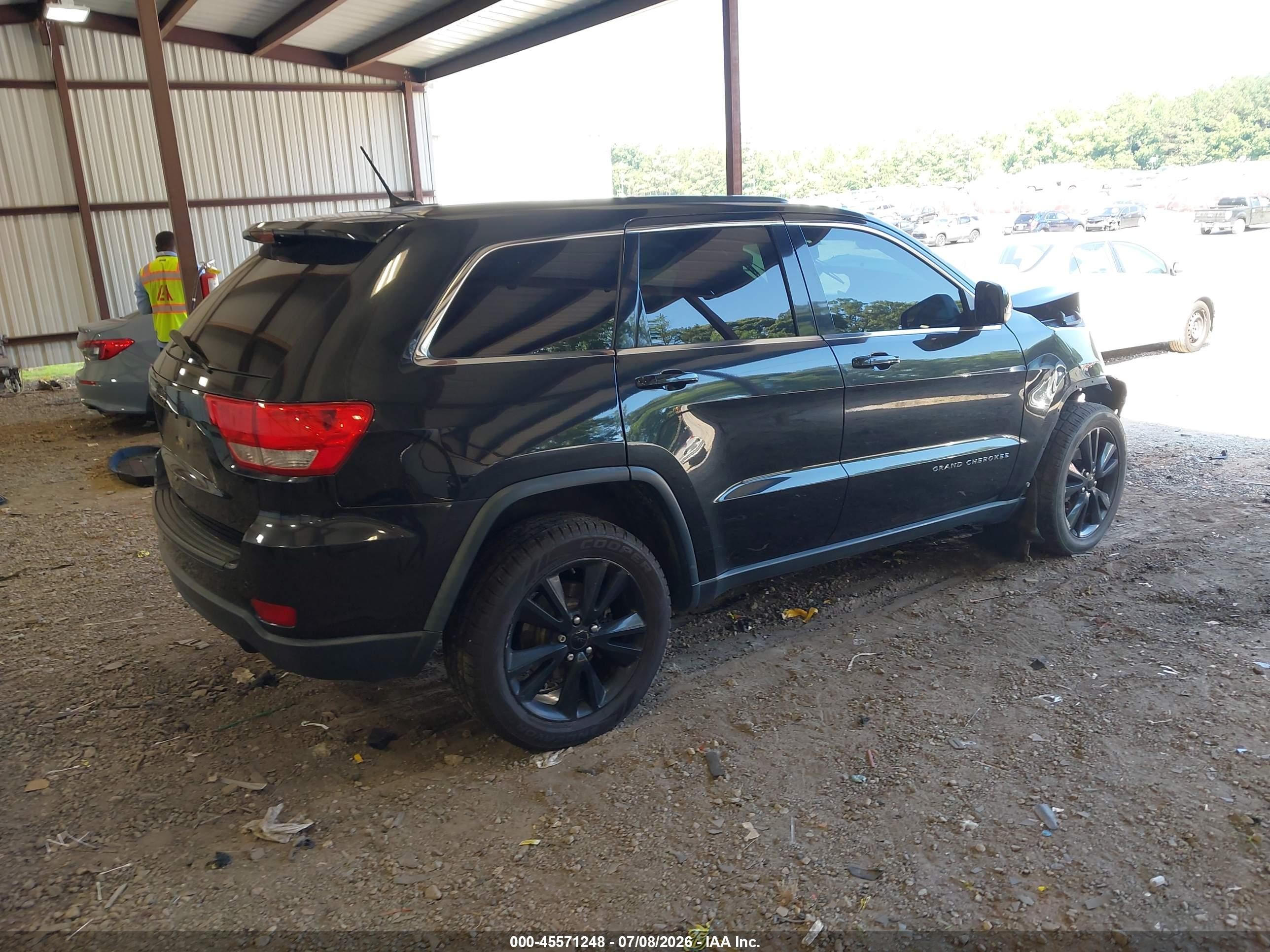 2012 Jeep Grand Cherokee Laredo Black vin: 1C4RJFAG8CC313383
