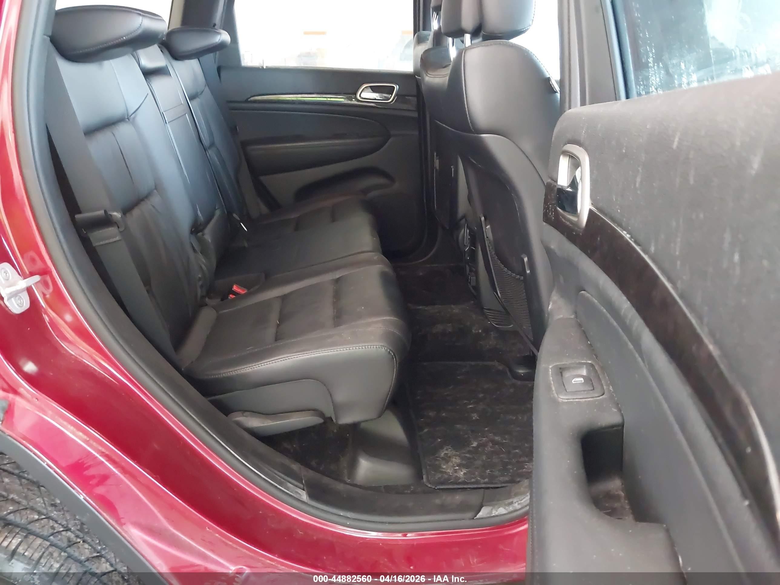 2012 Jeep Grand Cherokee Laredo Бордовый vin: 1C4RJFAG8CC324965