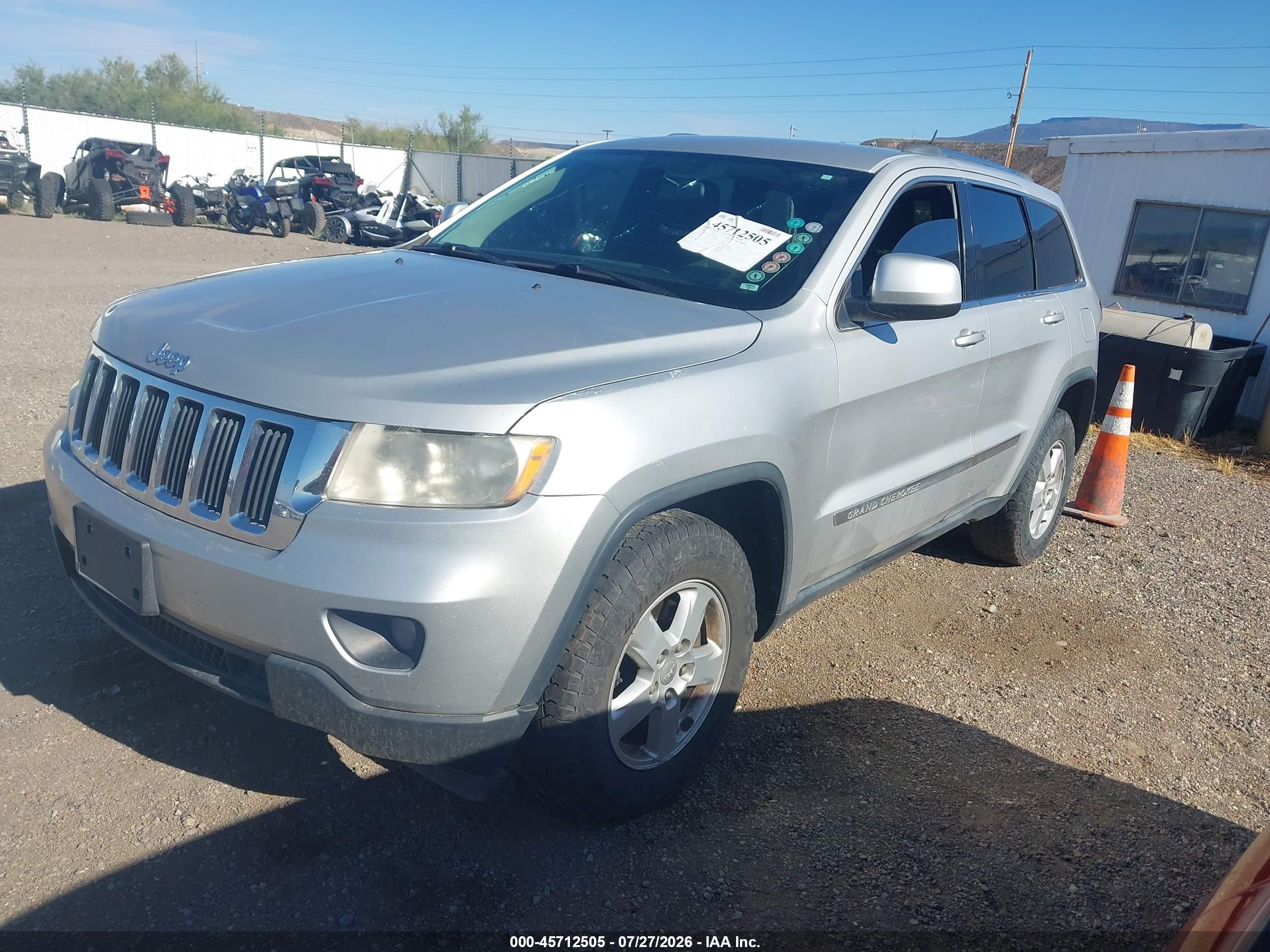 2012 Jeep Grand Cherokee Laredo White vin: 1C4RJFAG8CC359473