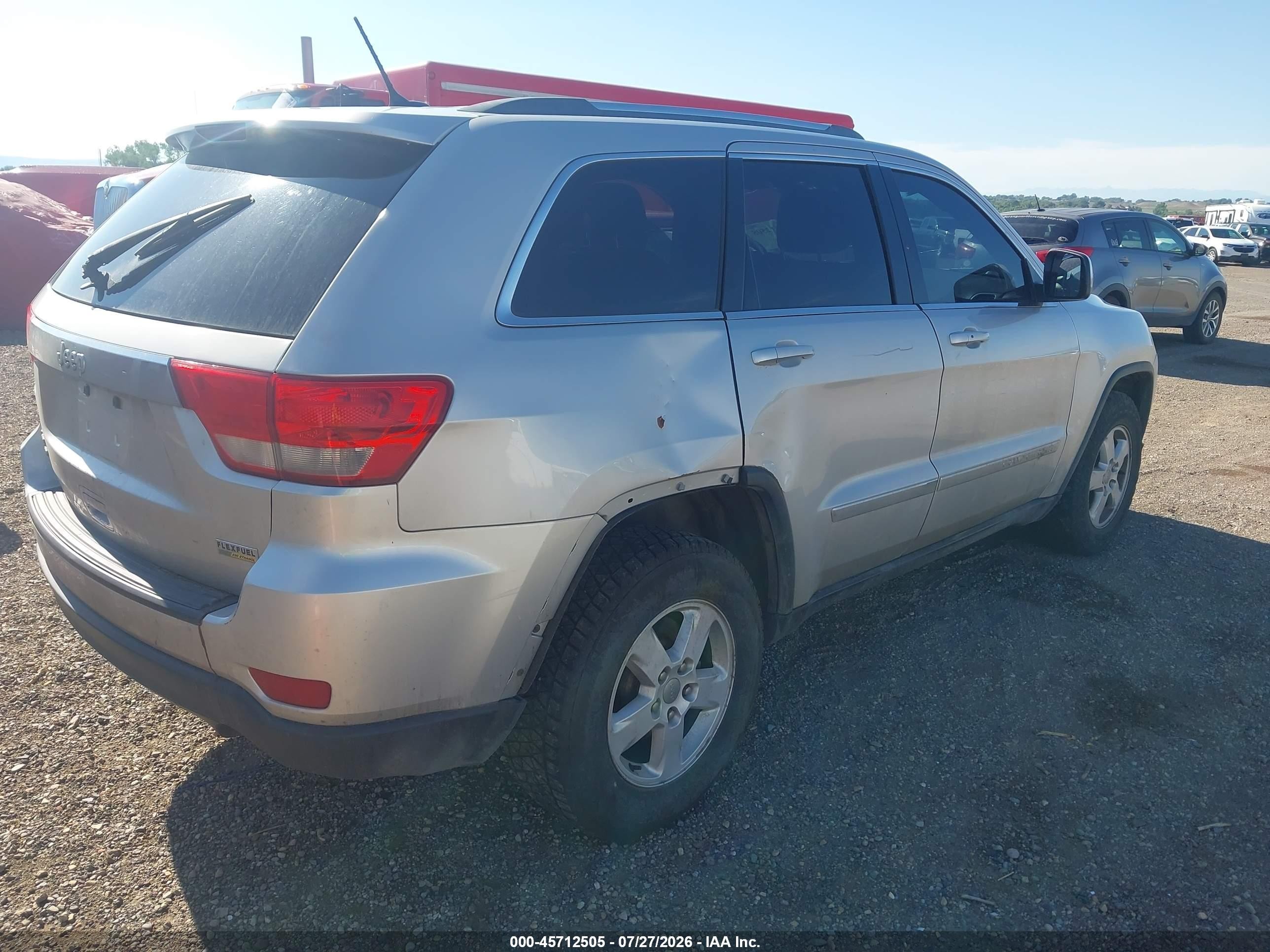 2012 Jeep Grand Cherokee Laredo White vin: 1C4RJFAG8CC359473