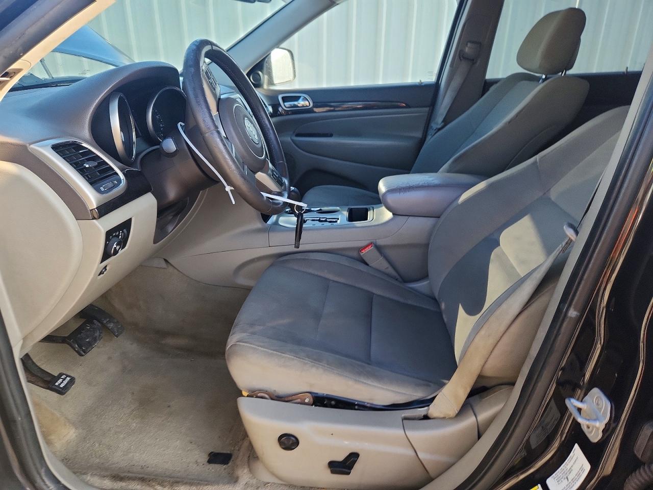 2013 Jeep Grand Cherokee Laredo Черный vin: 1C4RJFAG8DC503265
