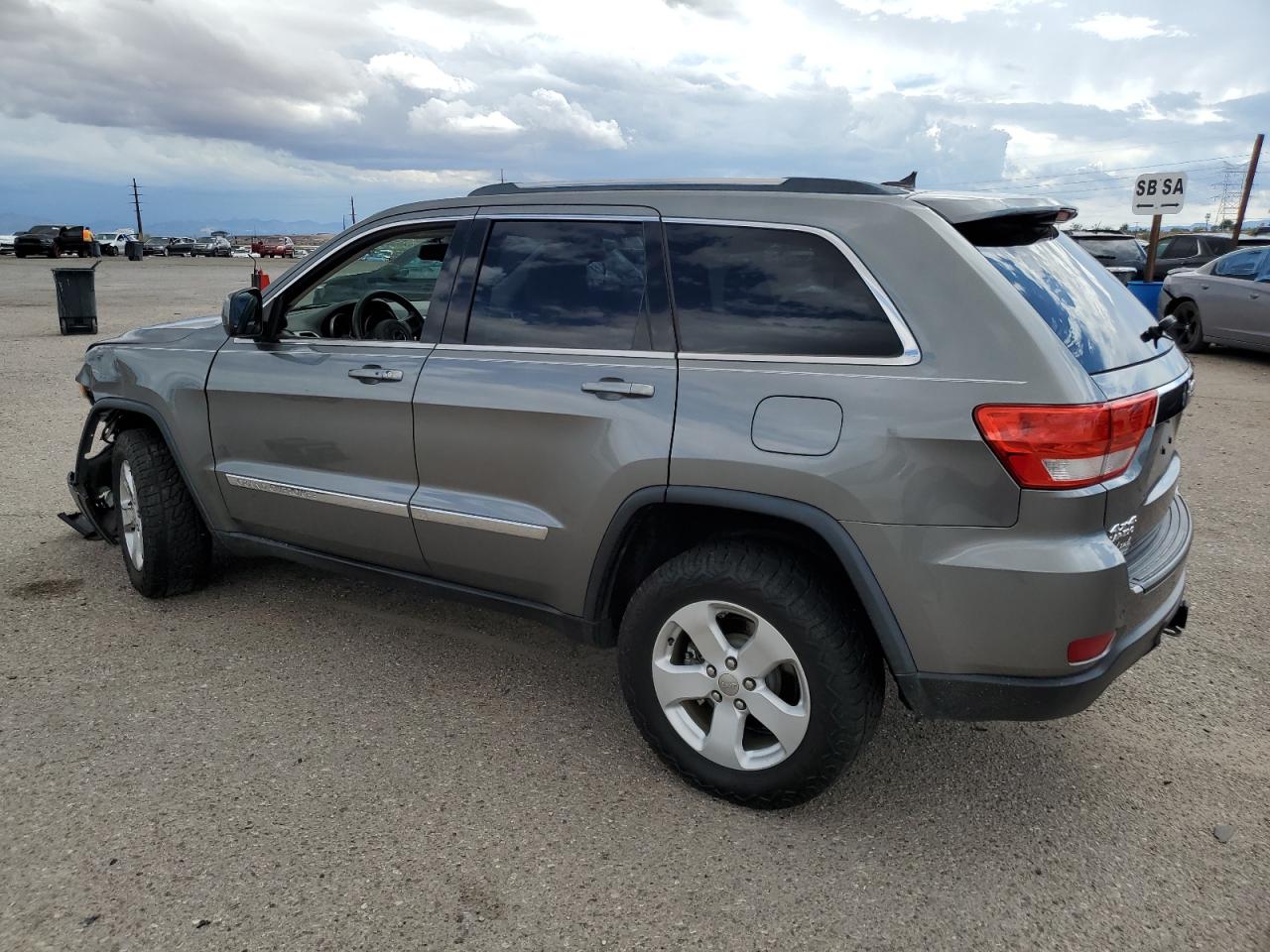 2013 Jeep Grand Cherokee Laredo Угольный vin: 1C4RJFAG8DC505789