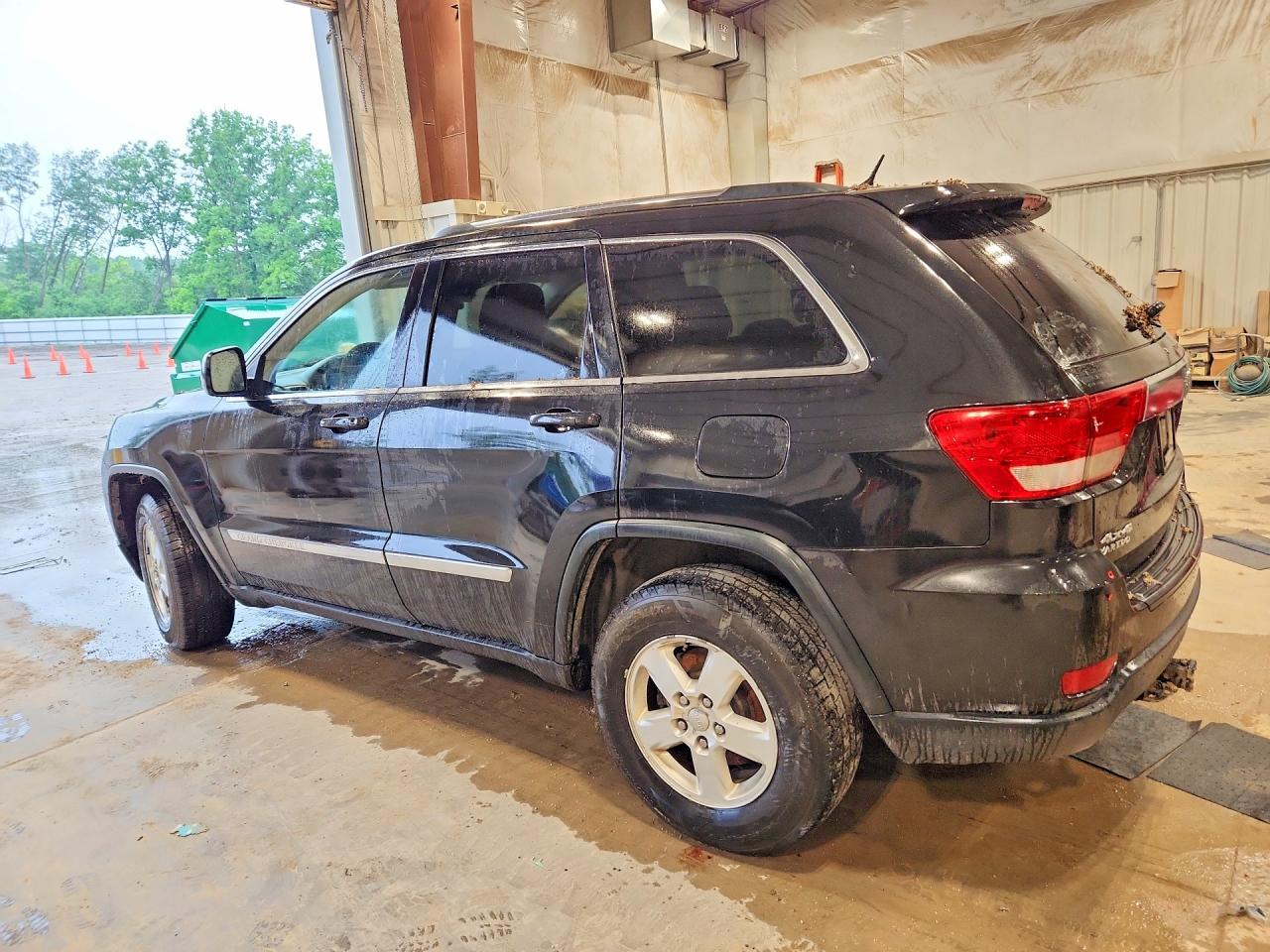 2013 Jeep Grand Cherokee Laredo Black vin: 1C4RJFAG8DC508403